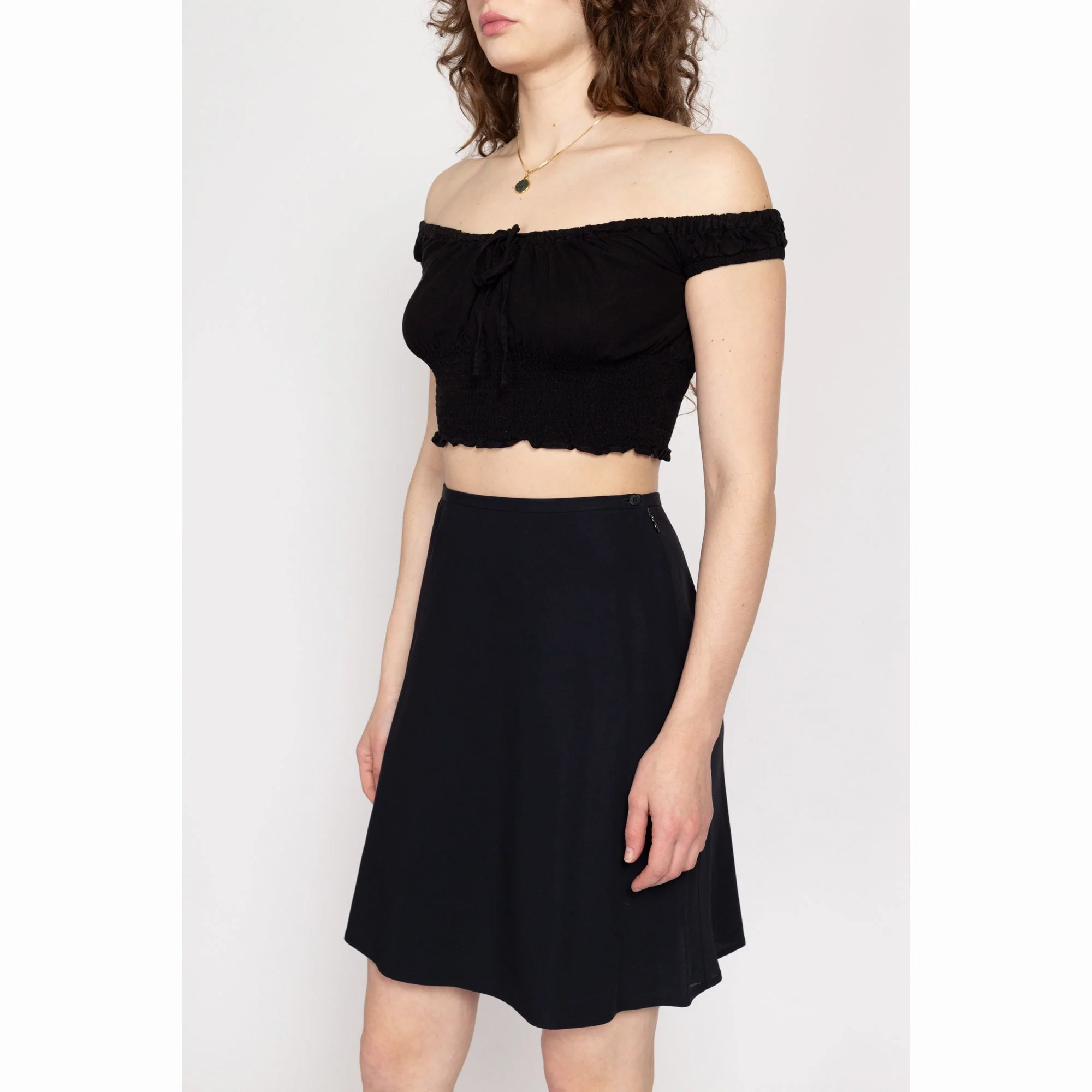 Small 90s Calvin Klein Black Mini Skirt 27