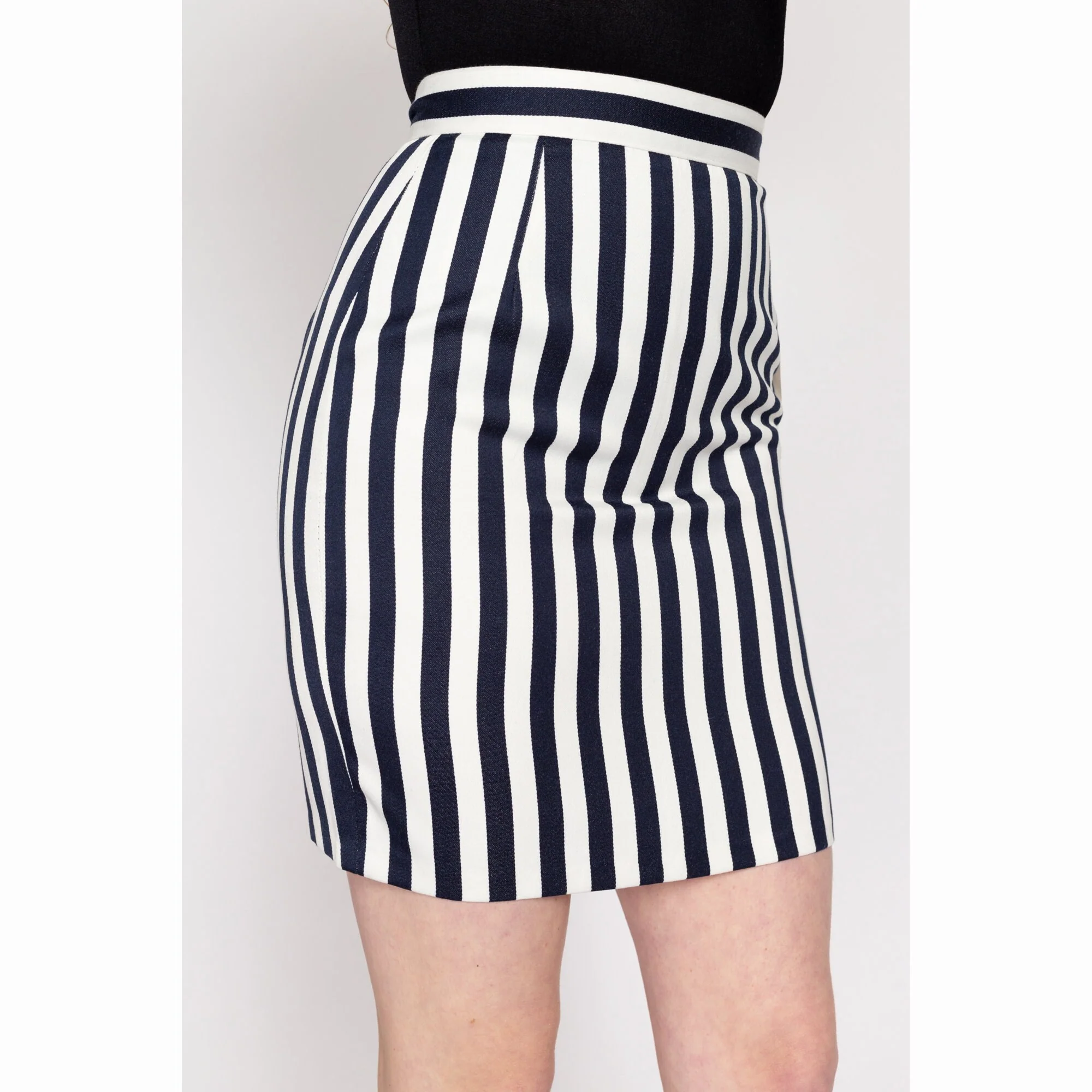 XS-Sm 90s Navy & White Striped Mini Skirt NWT 25.5