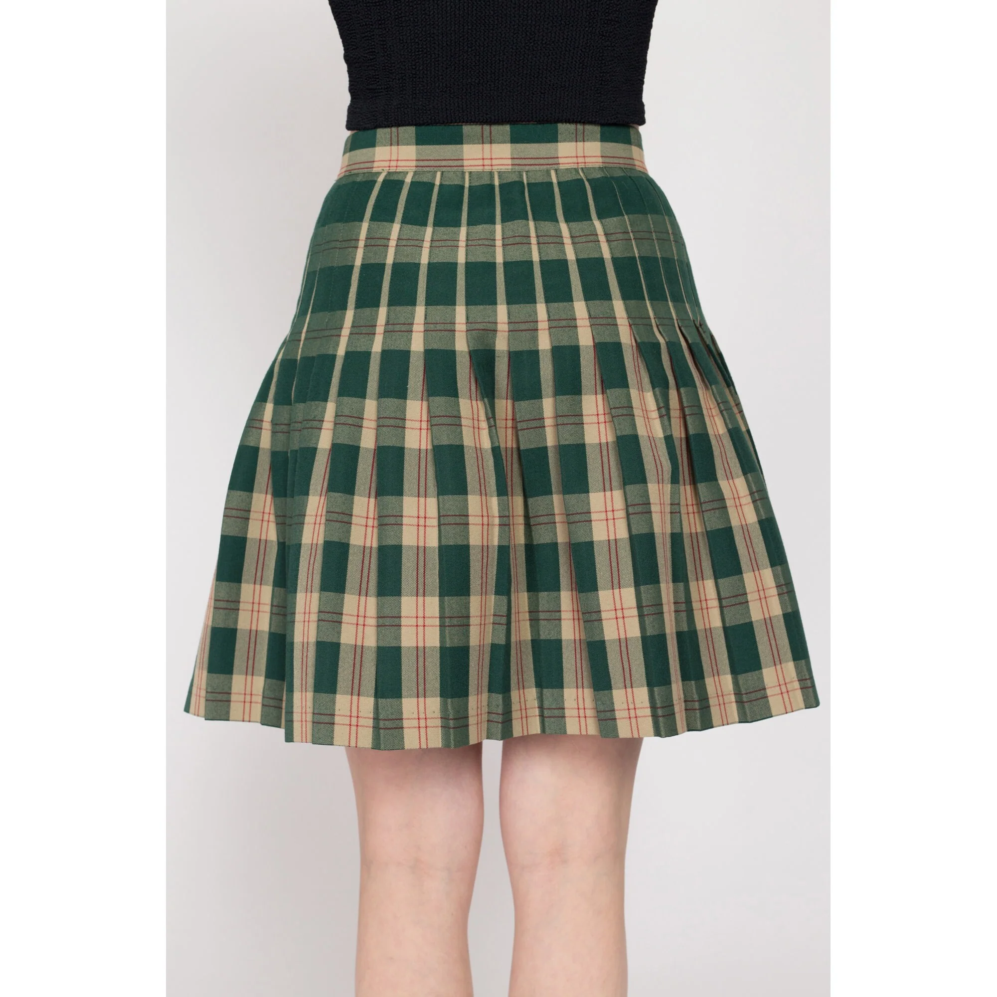 Small 90s Green Plaid Schoolgirl Wrap Skirt 27