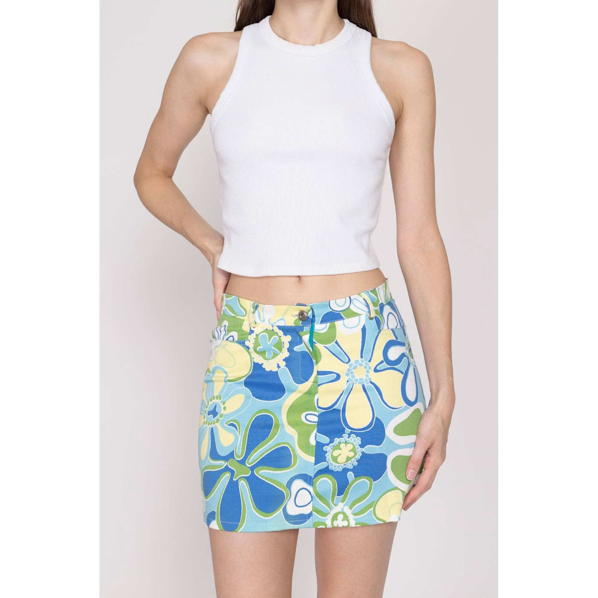 XS-Sm Y2K Flower Power Mid Rise Mini Skirt