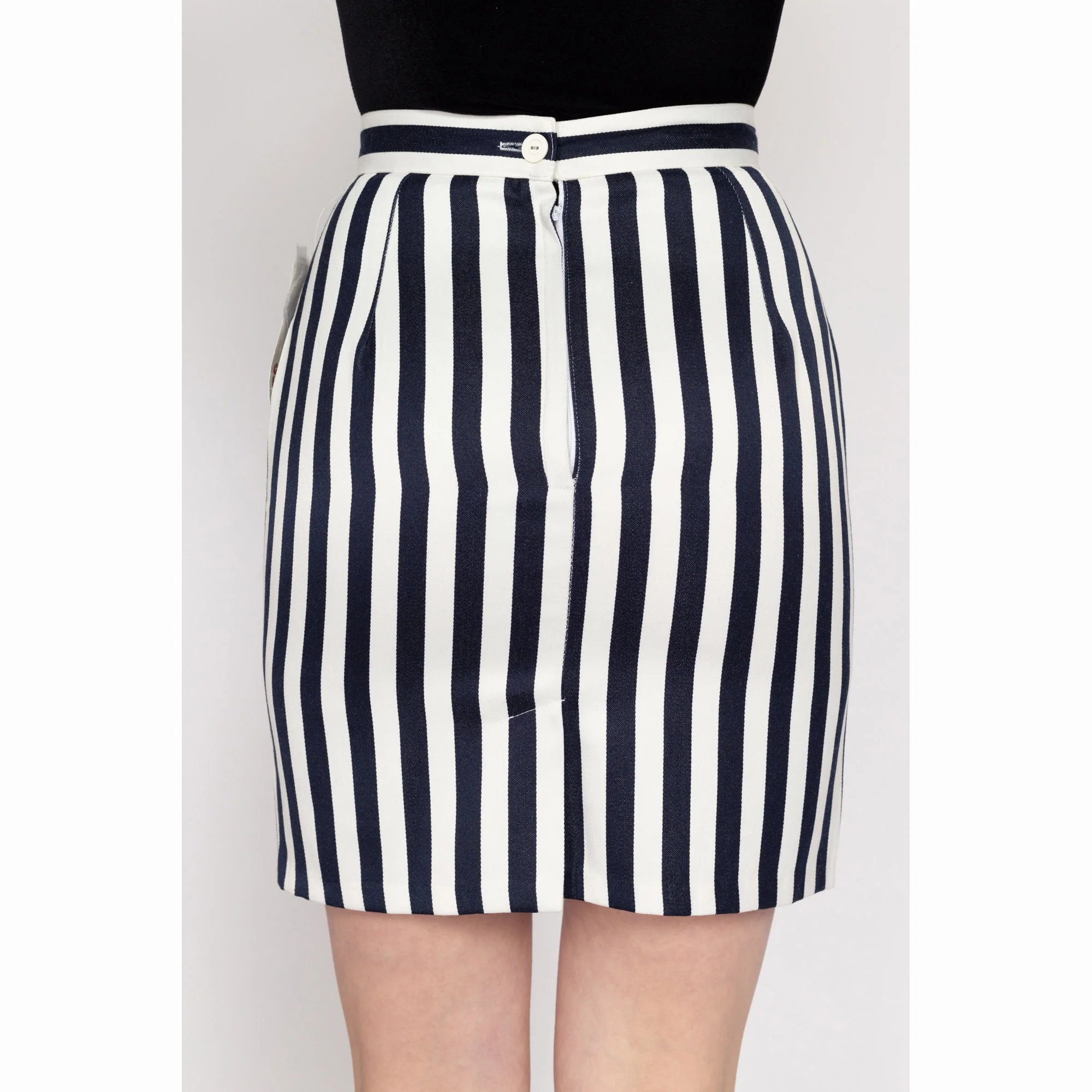 XS-Sm 90s Navy & White Striped Mini Skirt NWT 25.5