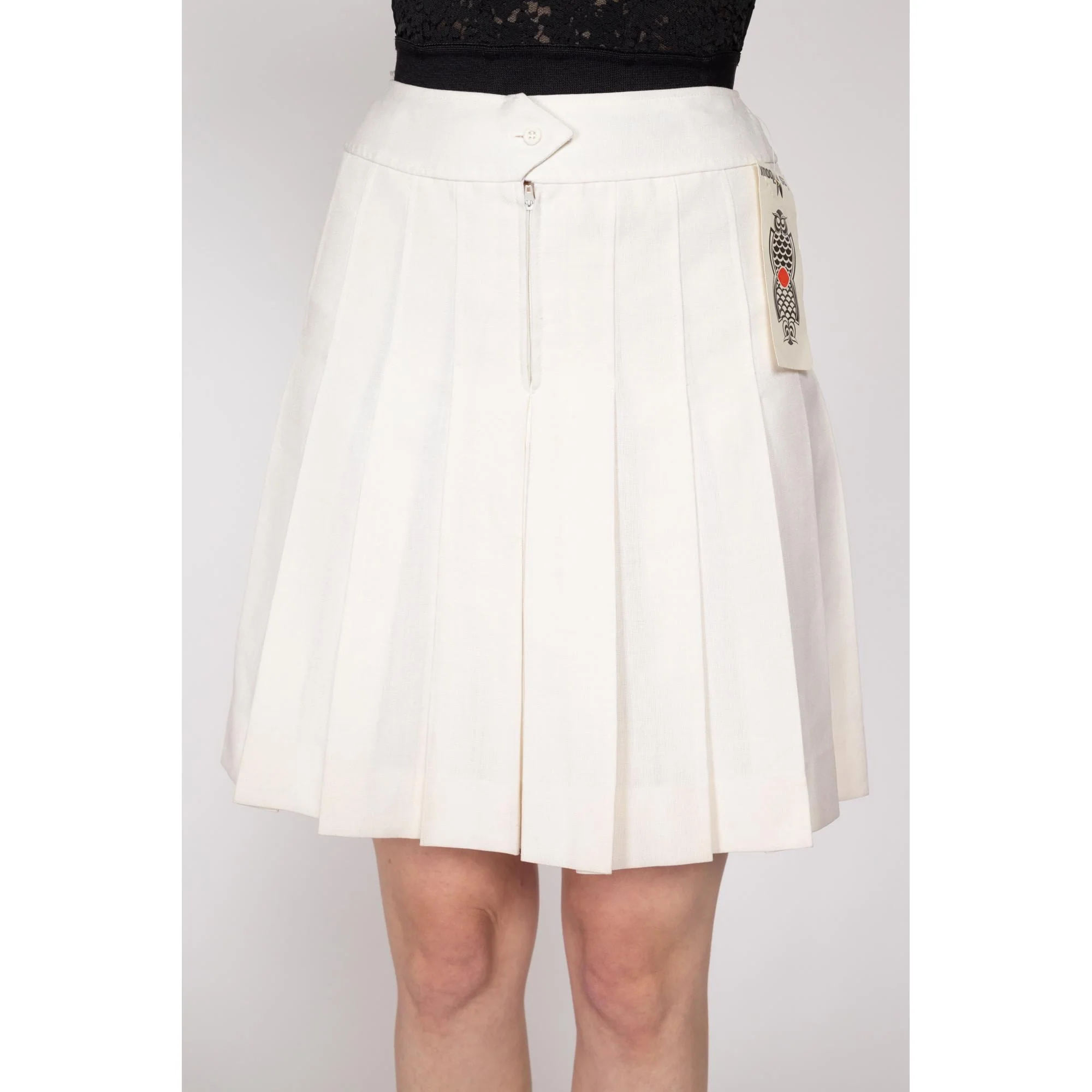 Small 70s White Pleated Mini Skirt 26