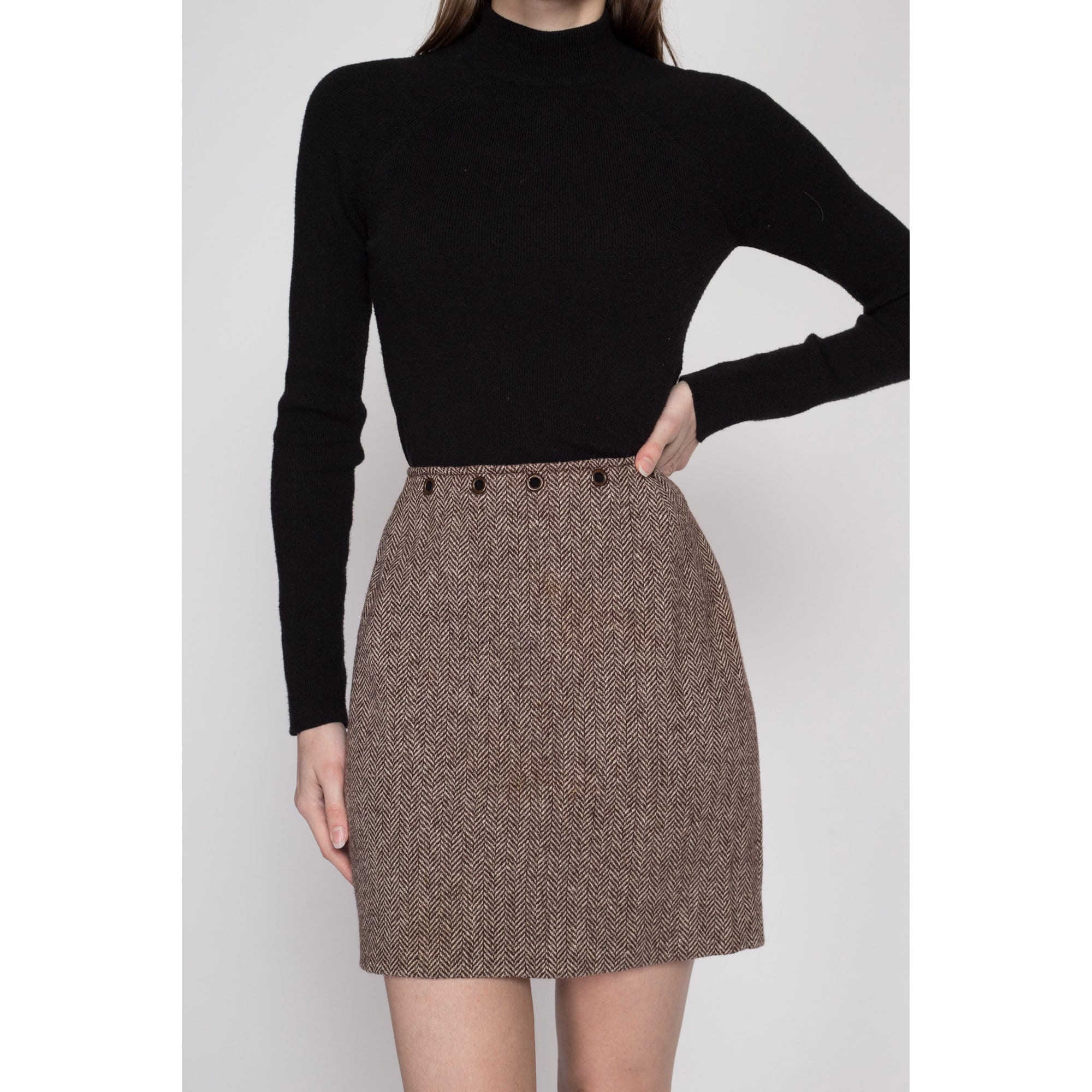 XS 60s Herringbone Wool Grommet Waist Mini Skirt 25
