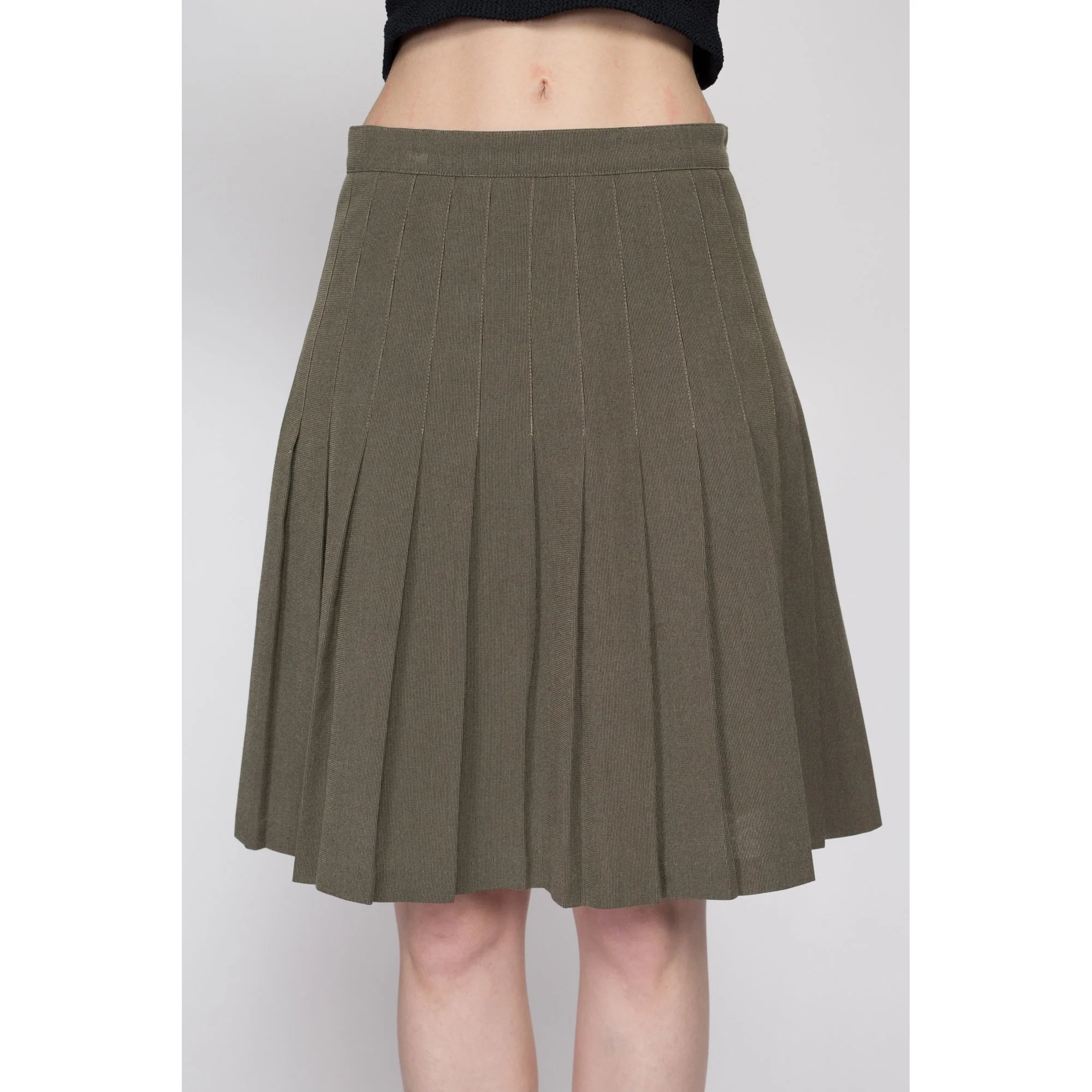 Medium 90s Olive Pleated Mini Skirt 27.75