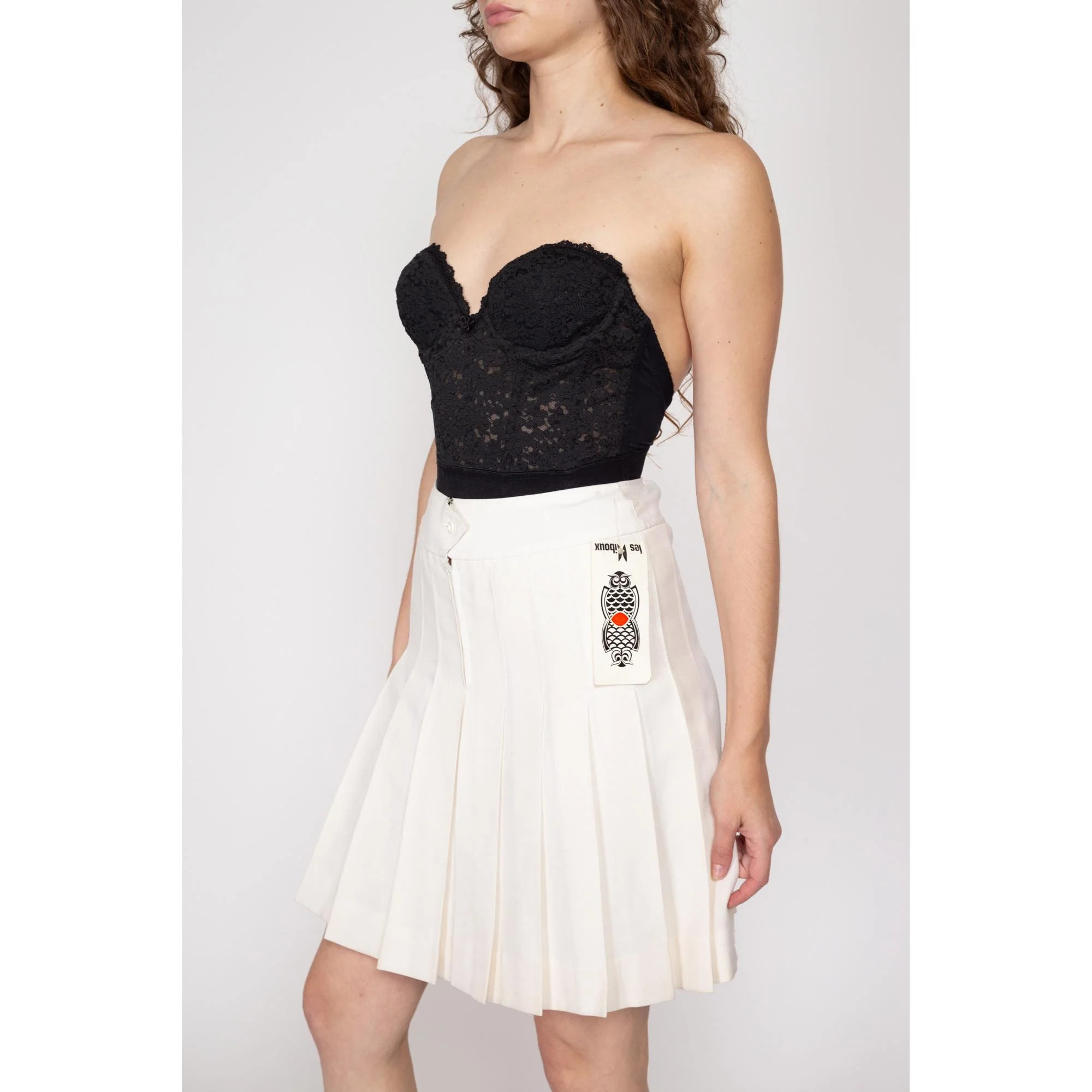 Small 70s White Pleated Mini Skirt 26