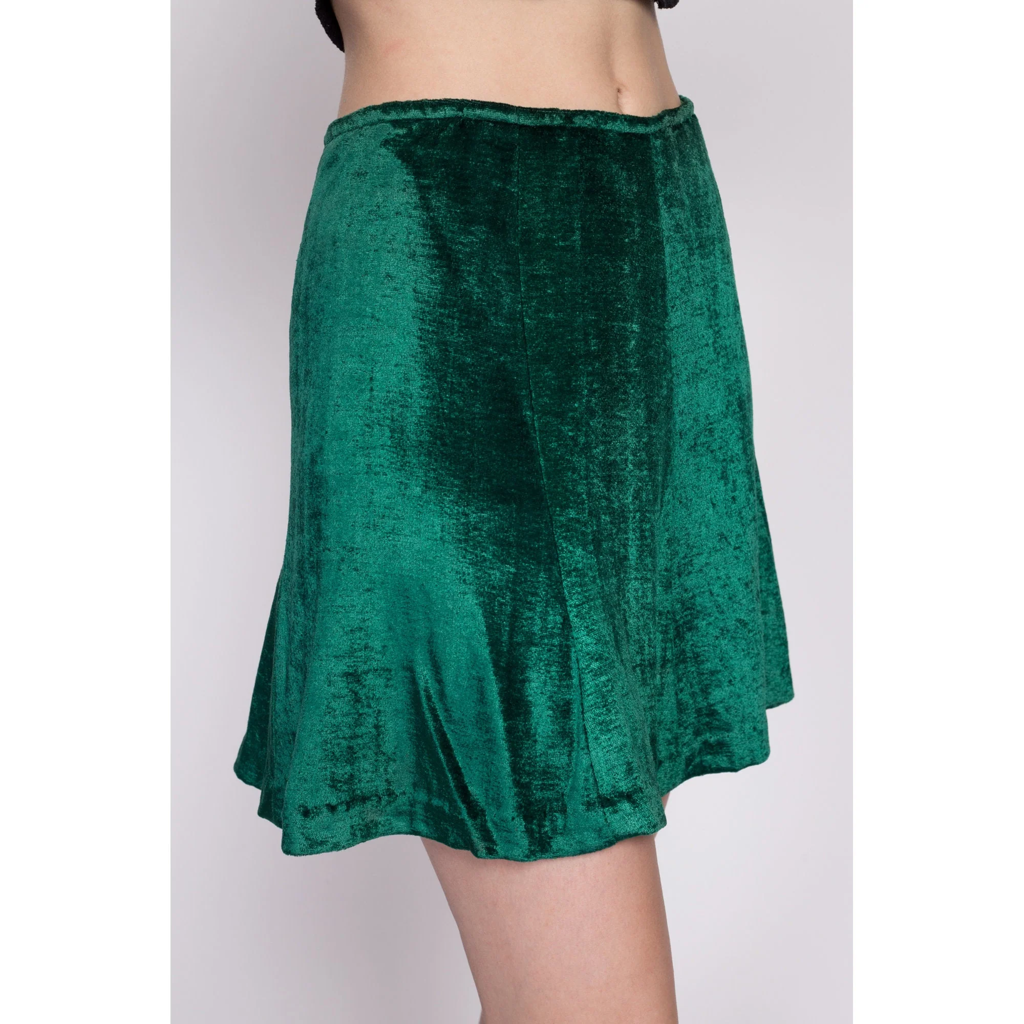Small 60s Green Velvet Mini Skirt 26