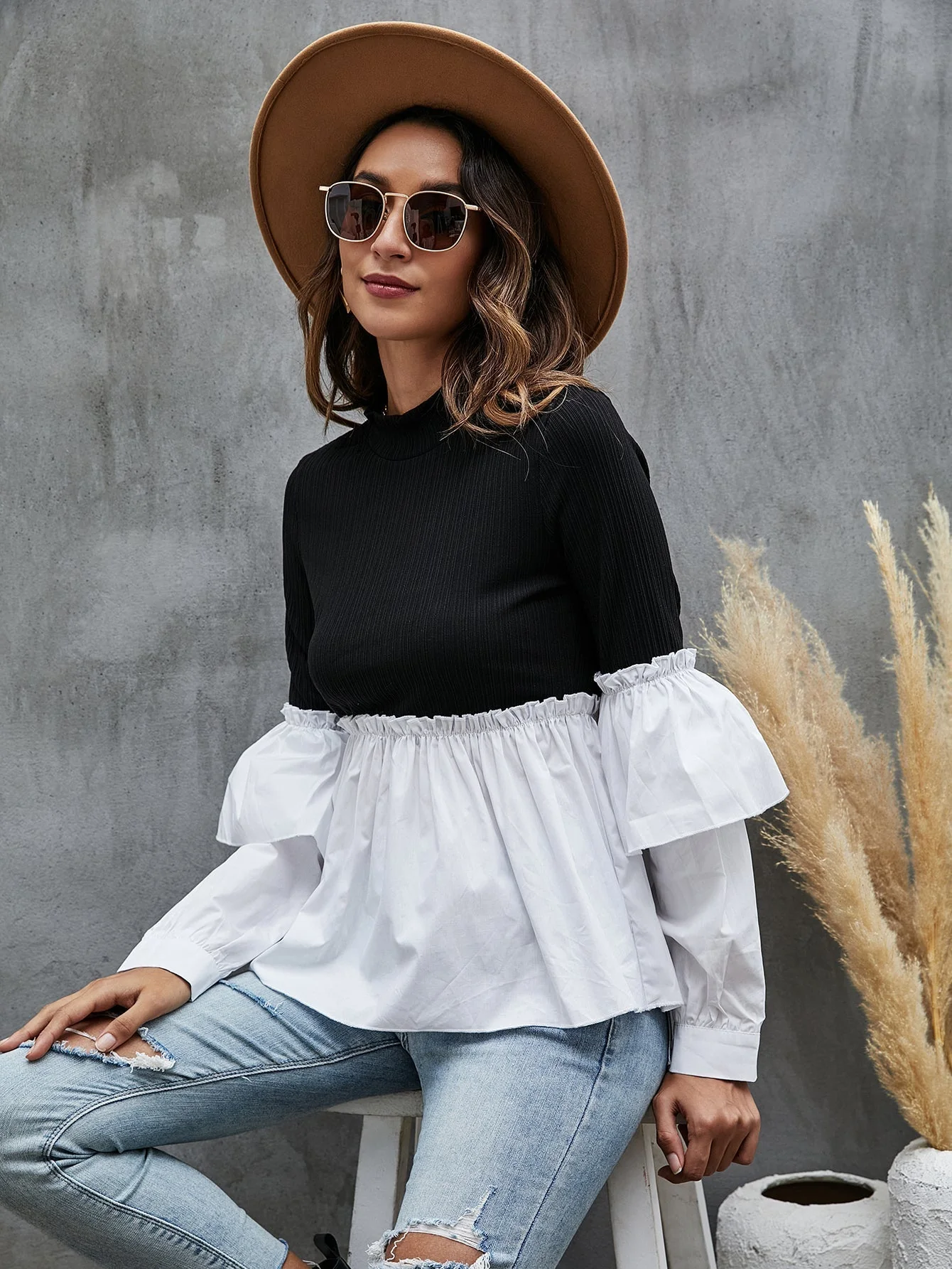 KittenAlarm - Color Block Blouse