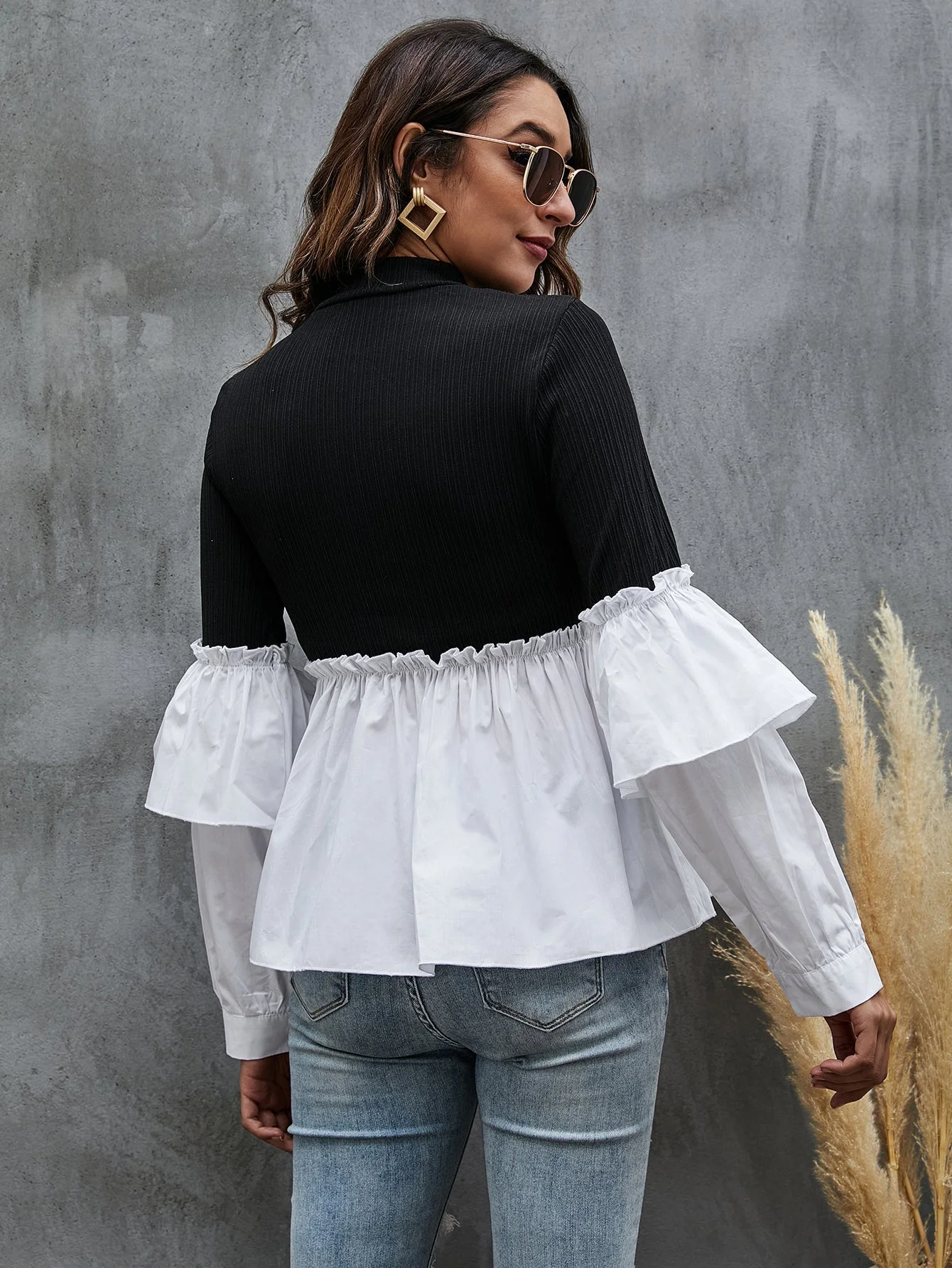 KittenAlarm - Color Block Blouse