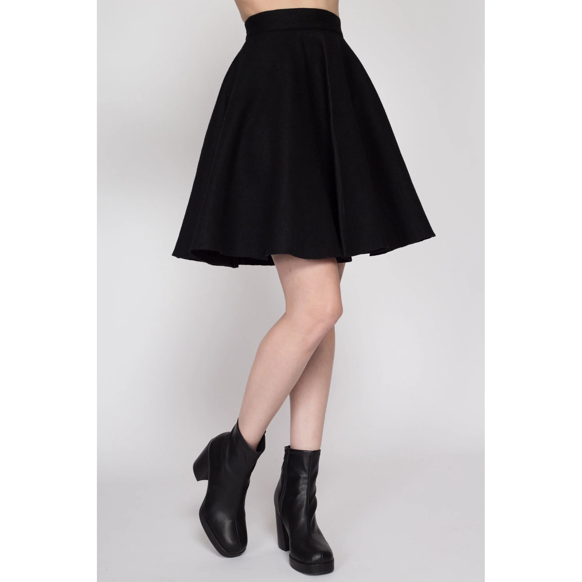 XS 60s Black Felt Mini Circle Skirt