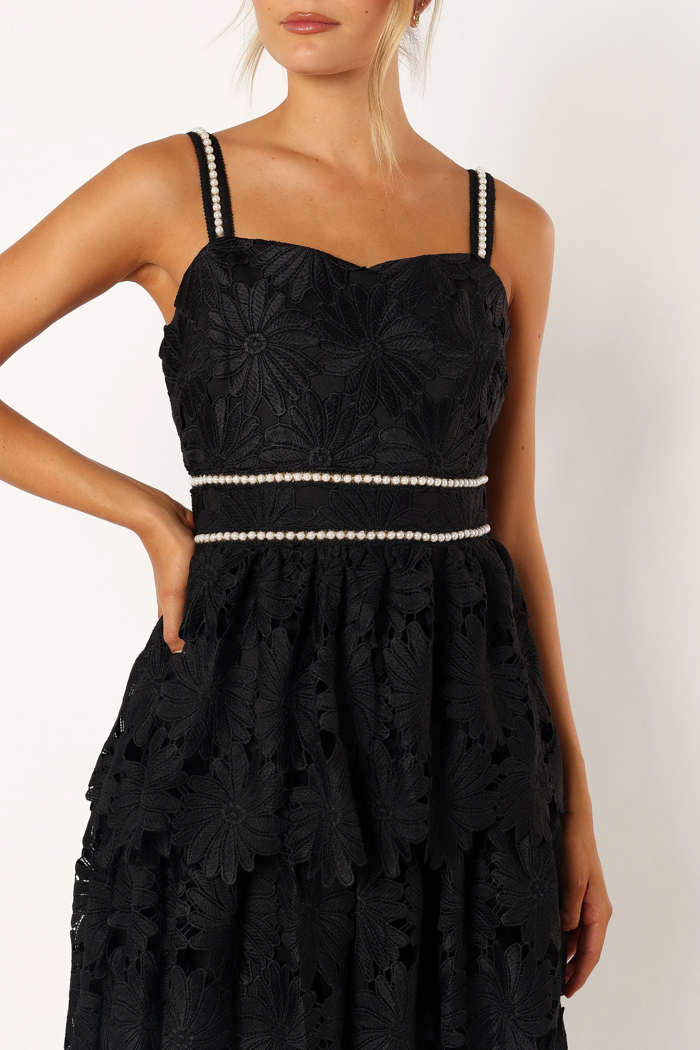 Knox Tiered Midi Dress - Black