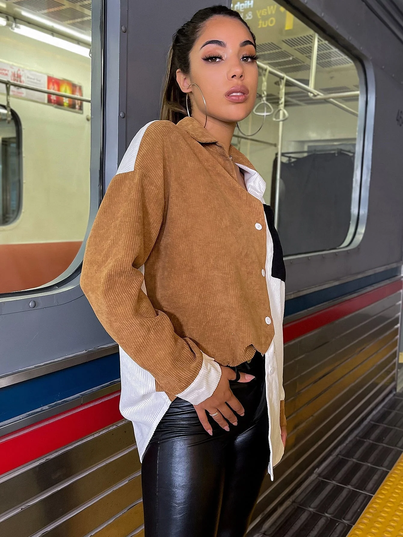 KittenAlarm - Color-block Drop Shoulder Button Front Blouse