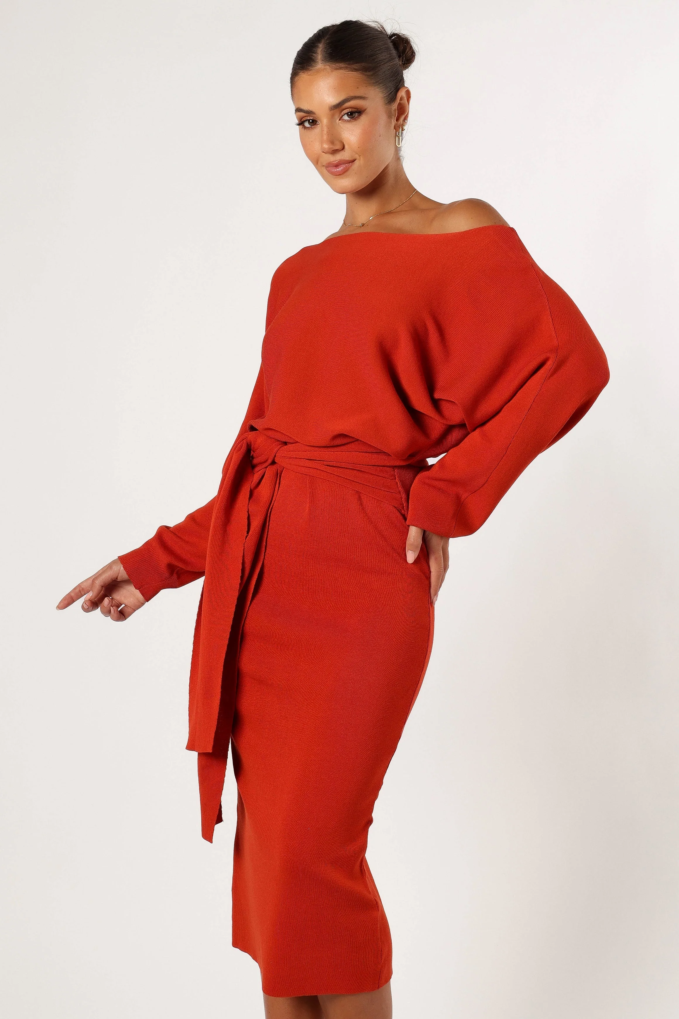 Prancer Off Shoulder Midi Dress - Red