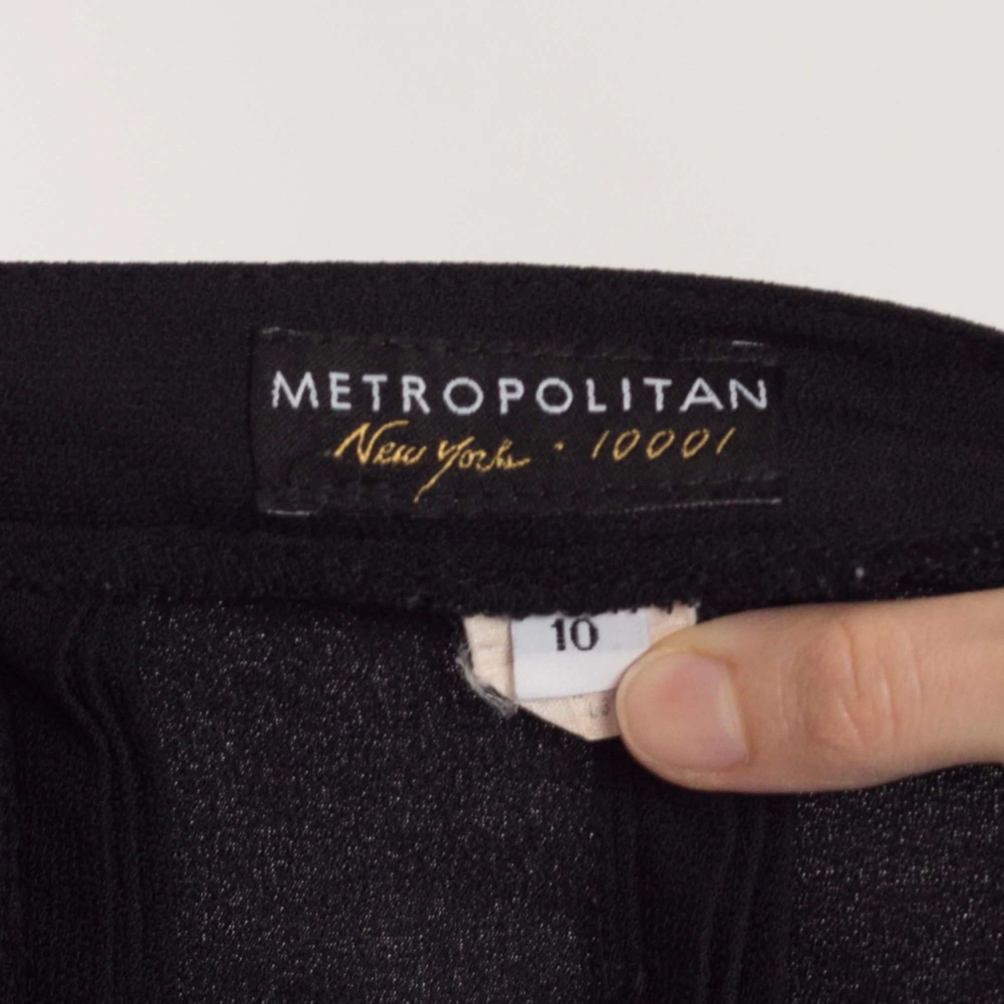 Medium 90s Black Pleated Mini Skirt 28