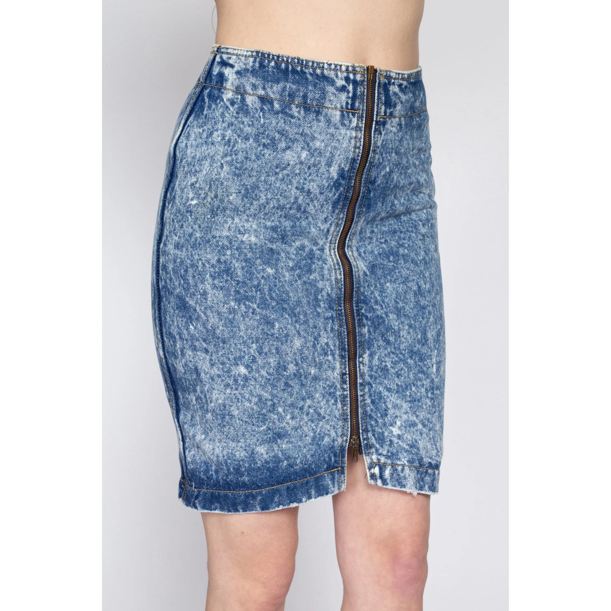 Small 80s Acid Wash Denim Zip Up Mini Skirt 27
