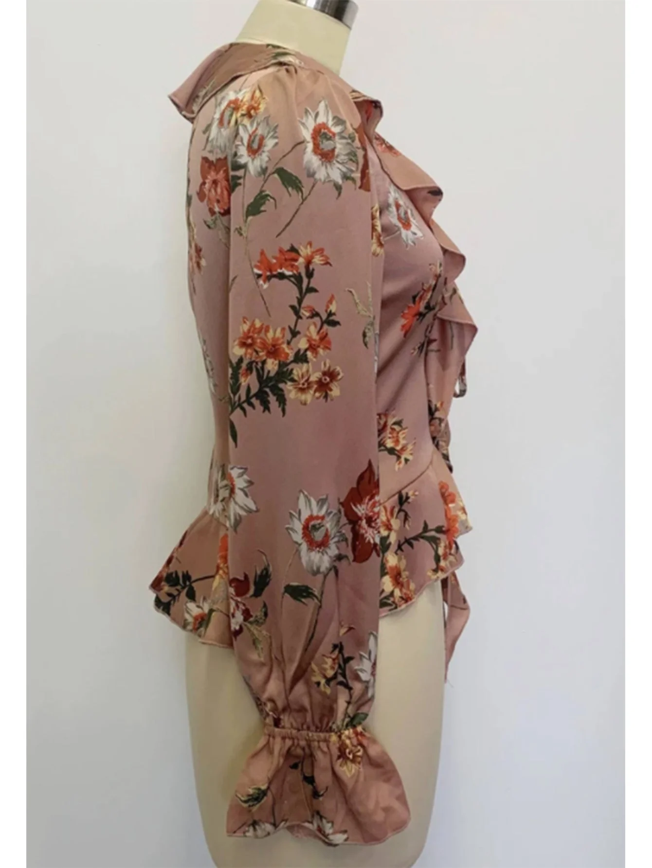 KittenAlarm - V-NECK RUFFLED FLORAL LONG SLEEVES BLOUSE