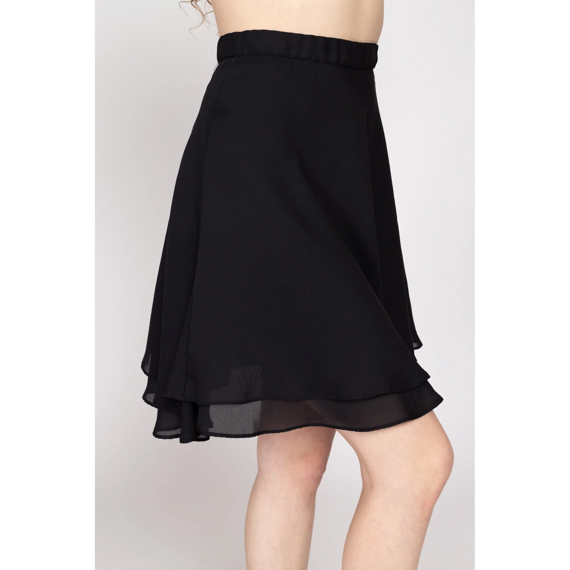 Small 90s Black Flowy Tiered Mini Skirt