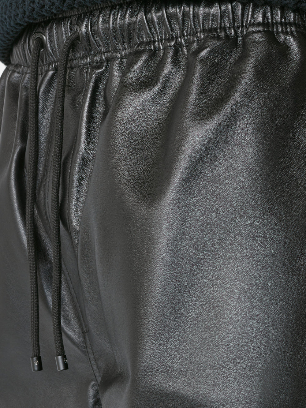 Leather Short -- Noir