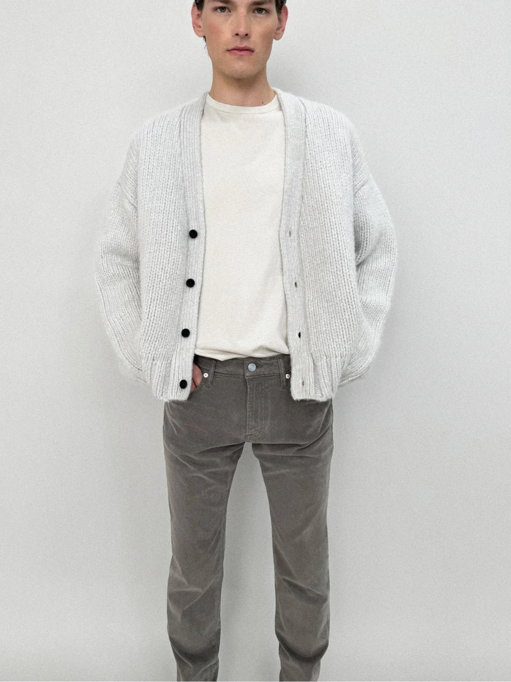 L'Homme Slim Brushed Twill -- Mocha