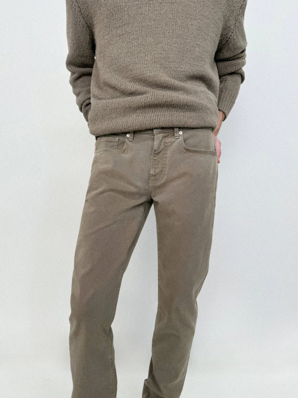 L'Homme Slim Brushed Twill -- Dusty Grey