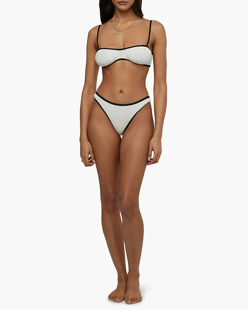 Contrast Scrunchie Top