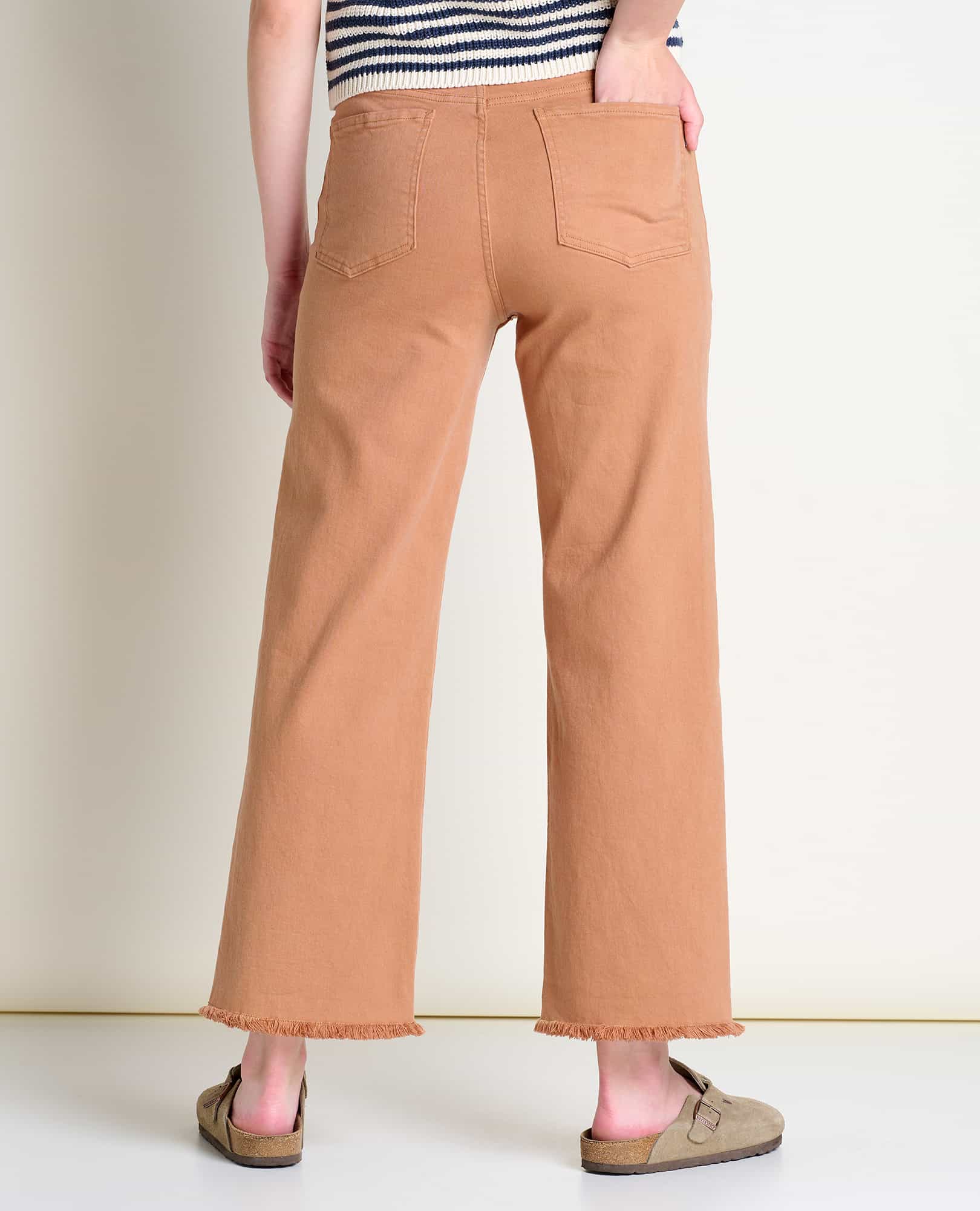 Balsam Seeded Cutoff Pant