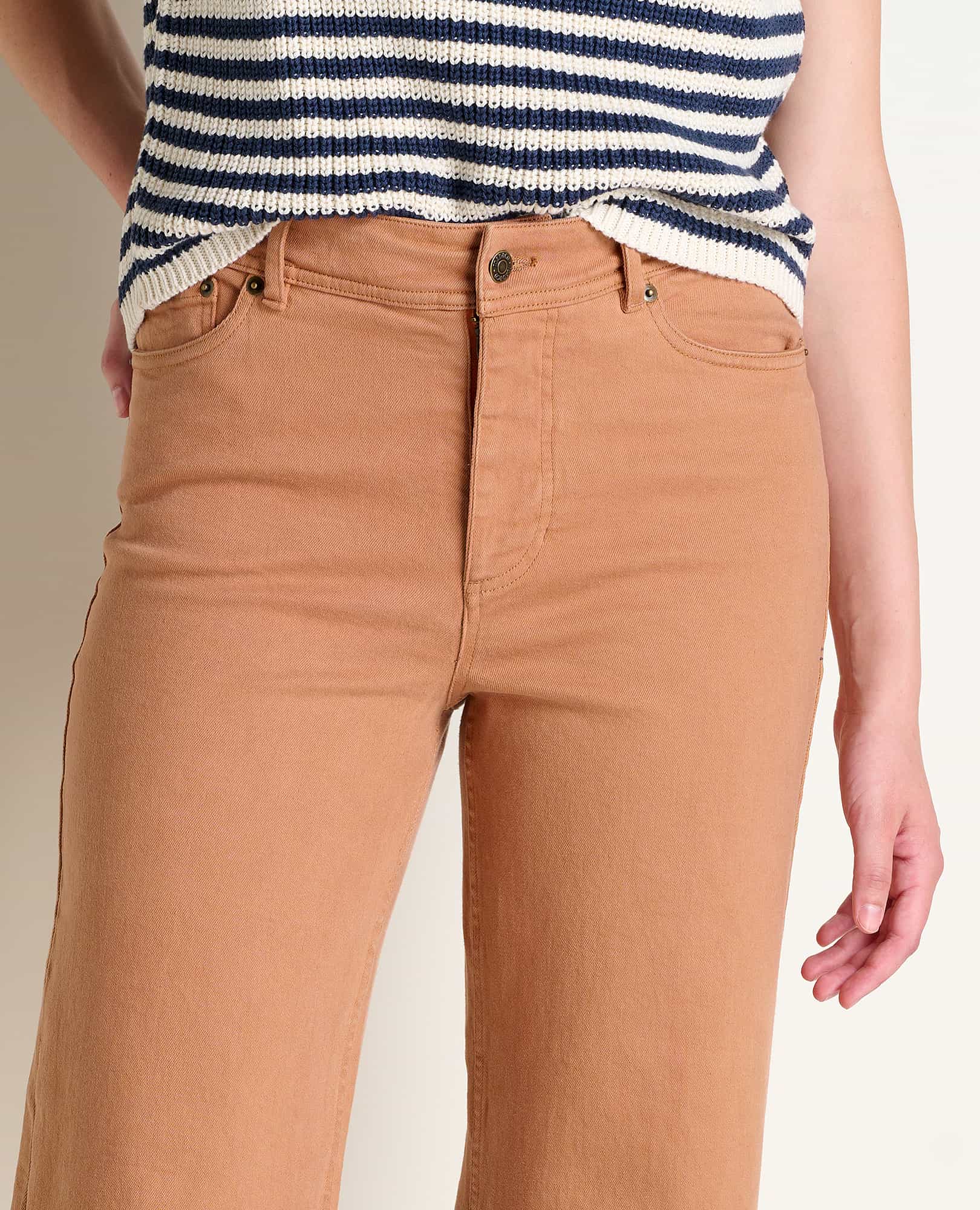 Balsam Seeded Cutoff Pant