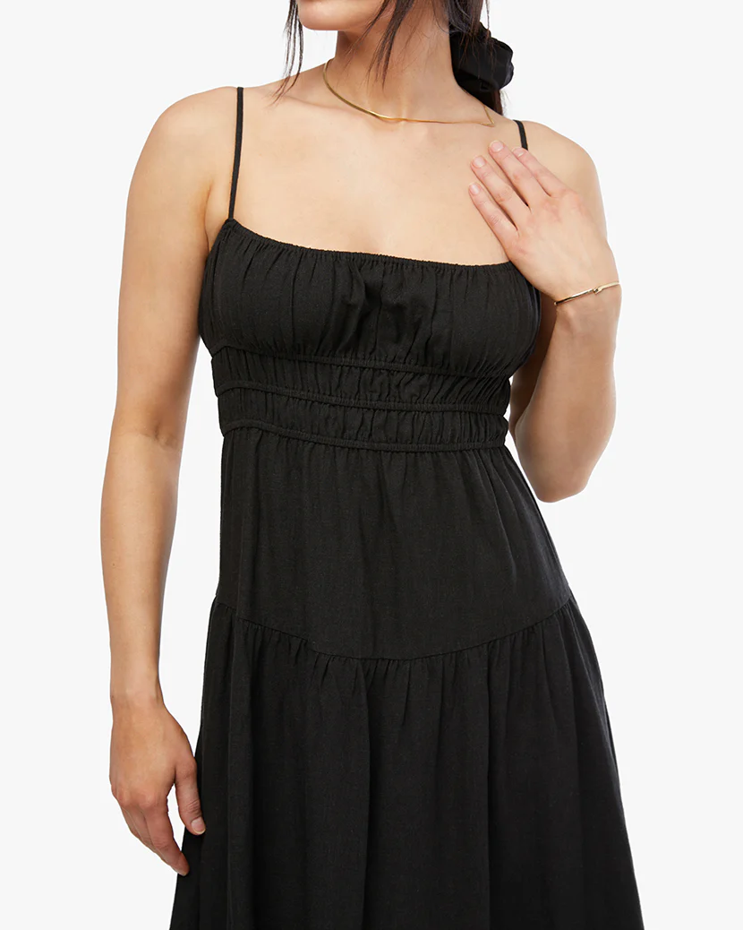 Scrunchie Midi Dress