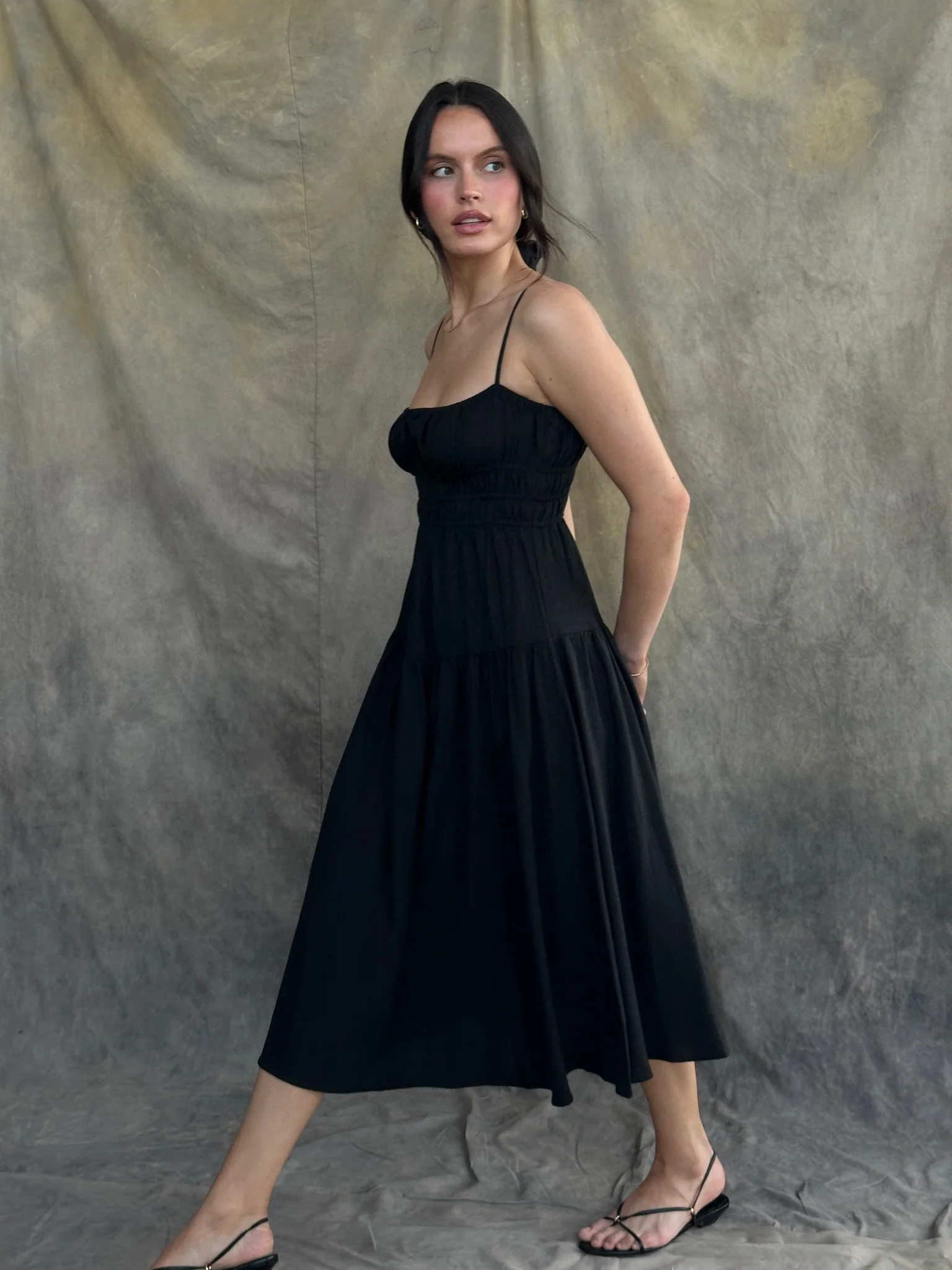 Scrunchie Midi Dress