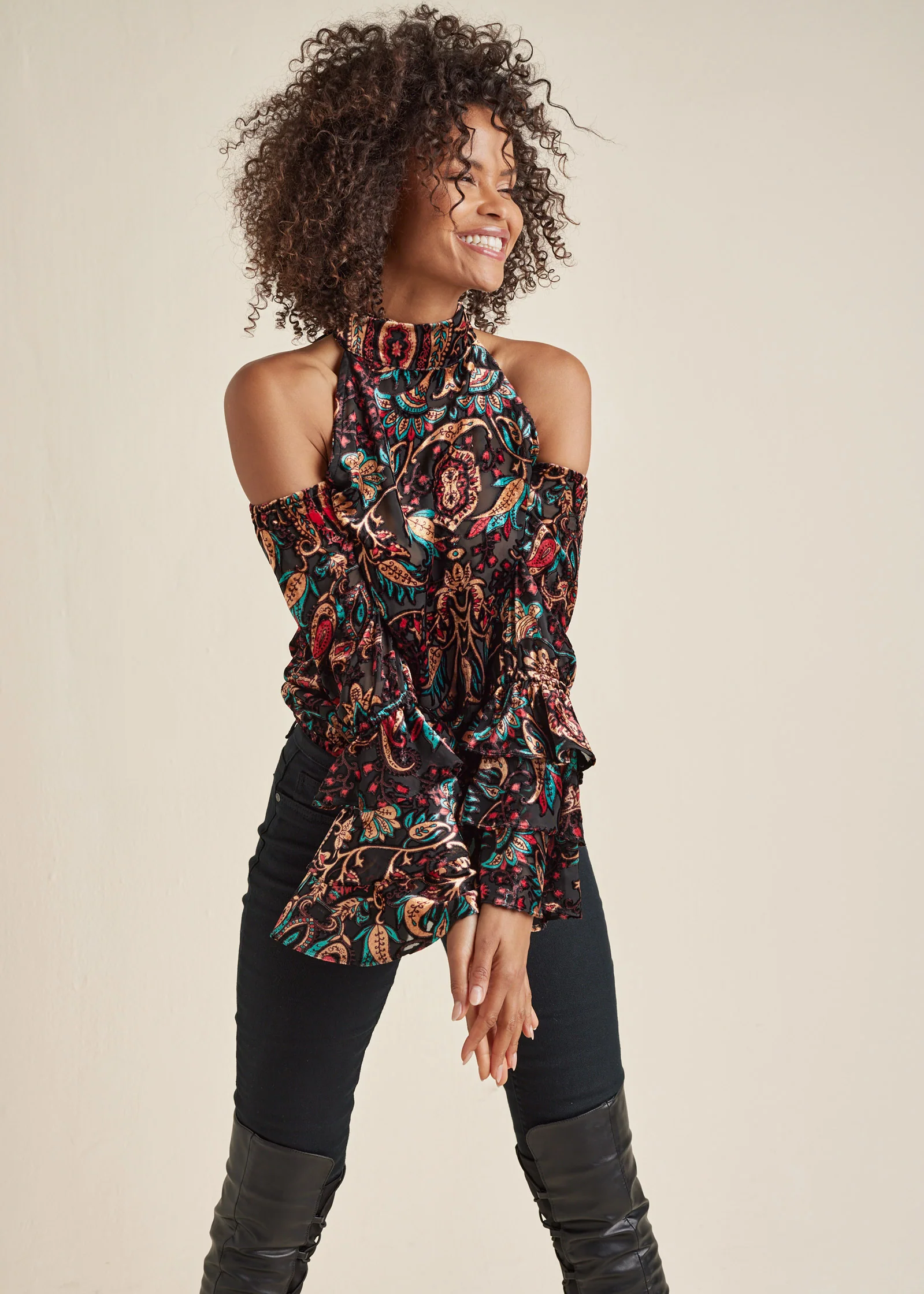 Cold shoulder ruffle top - Black Multi