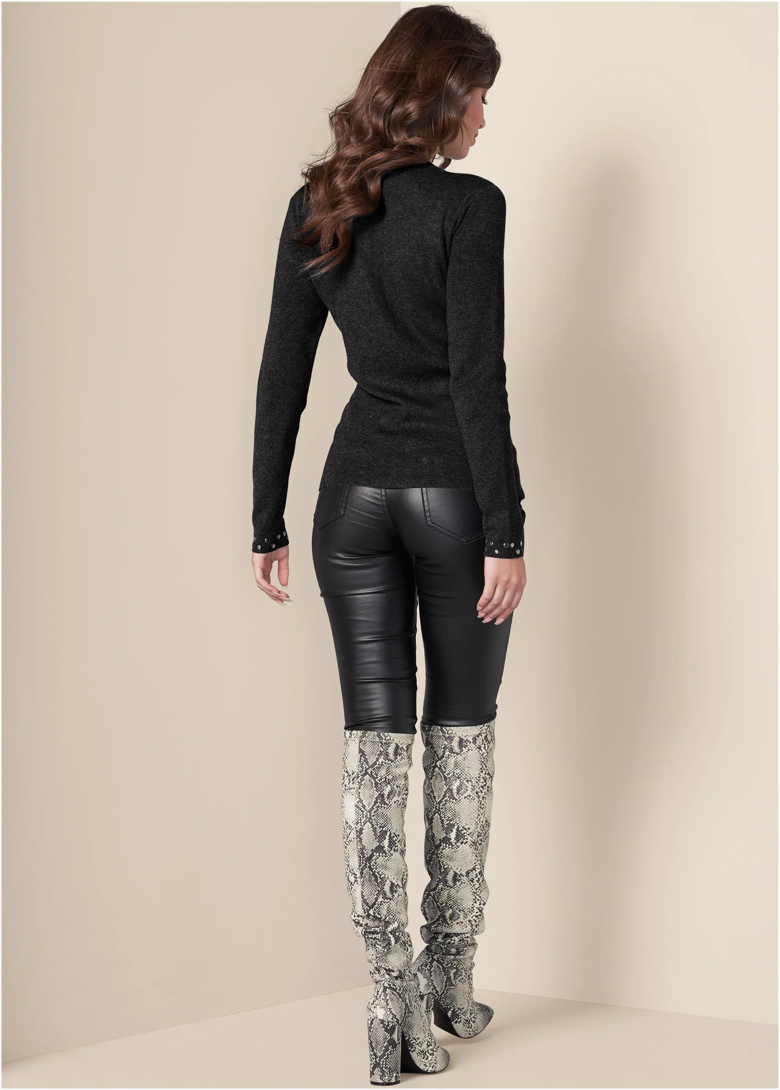 Stud trim sweater - Black