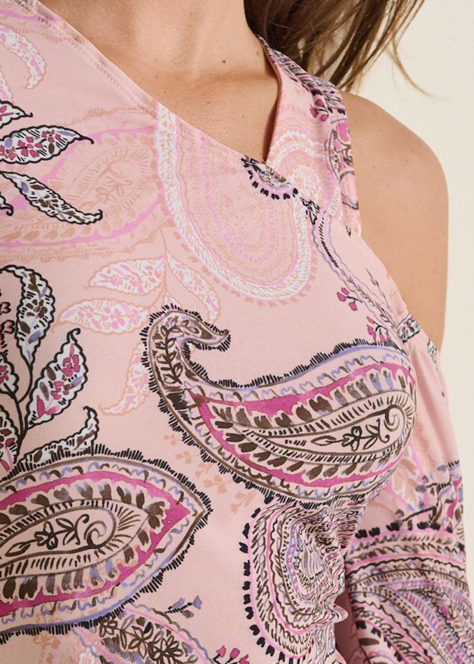 Cold-shoulder paisley top - Pink Multi