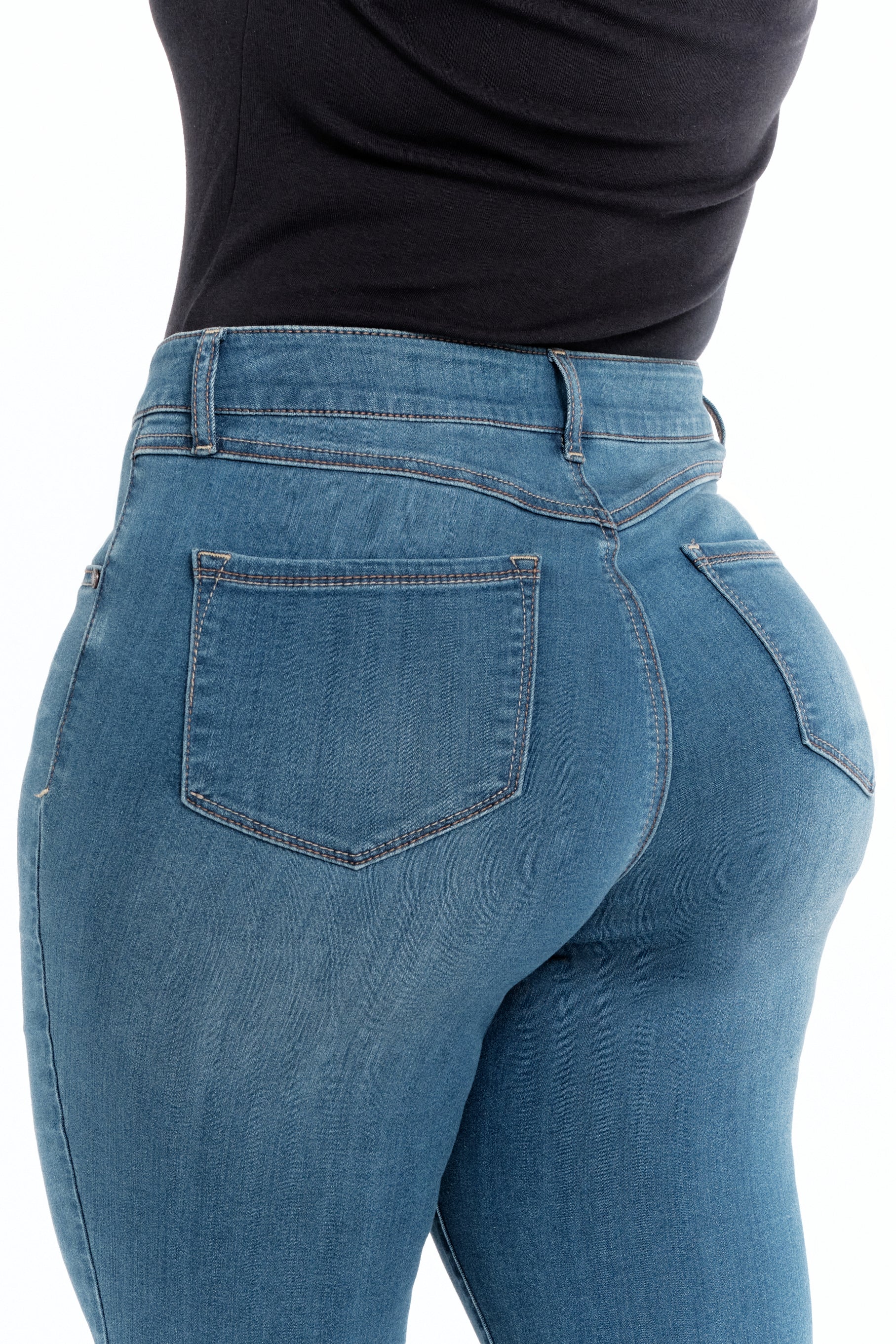 Curvy Silk Denim Skinny in Radley