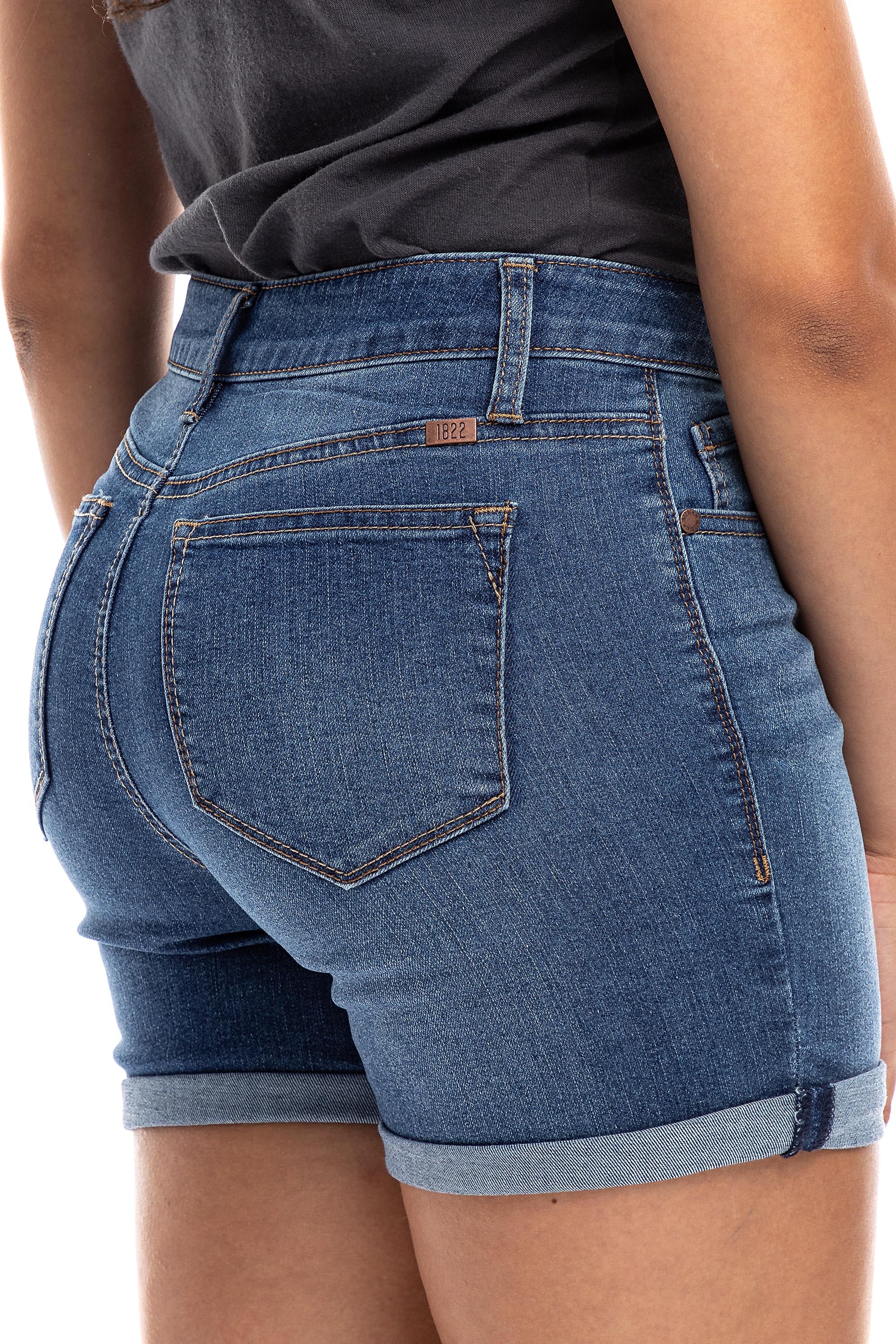 Re:Denim Rolled Shorts in Charlie