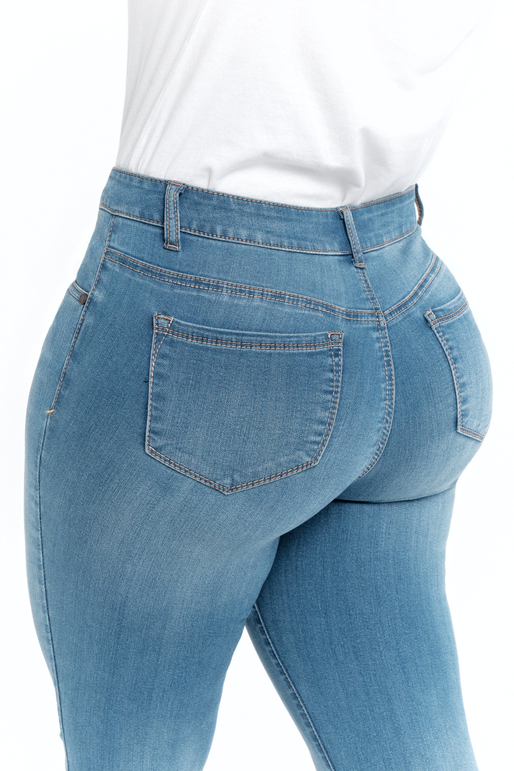 Curvy Silk Denim Skinny in Lola