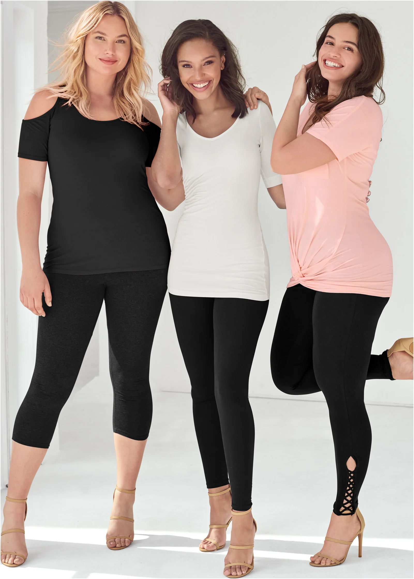 Long and lean cold-shoulder top - Black