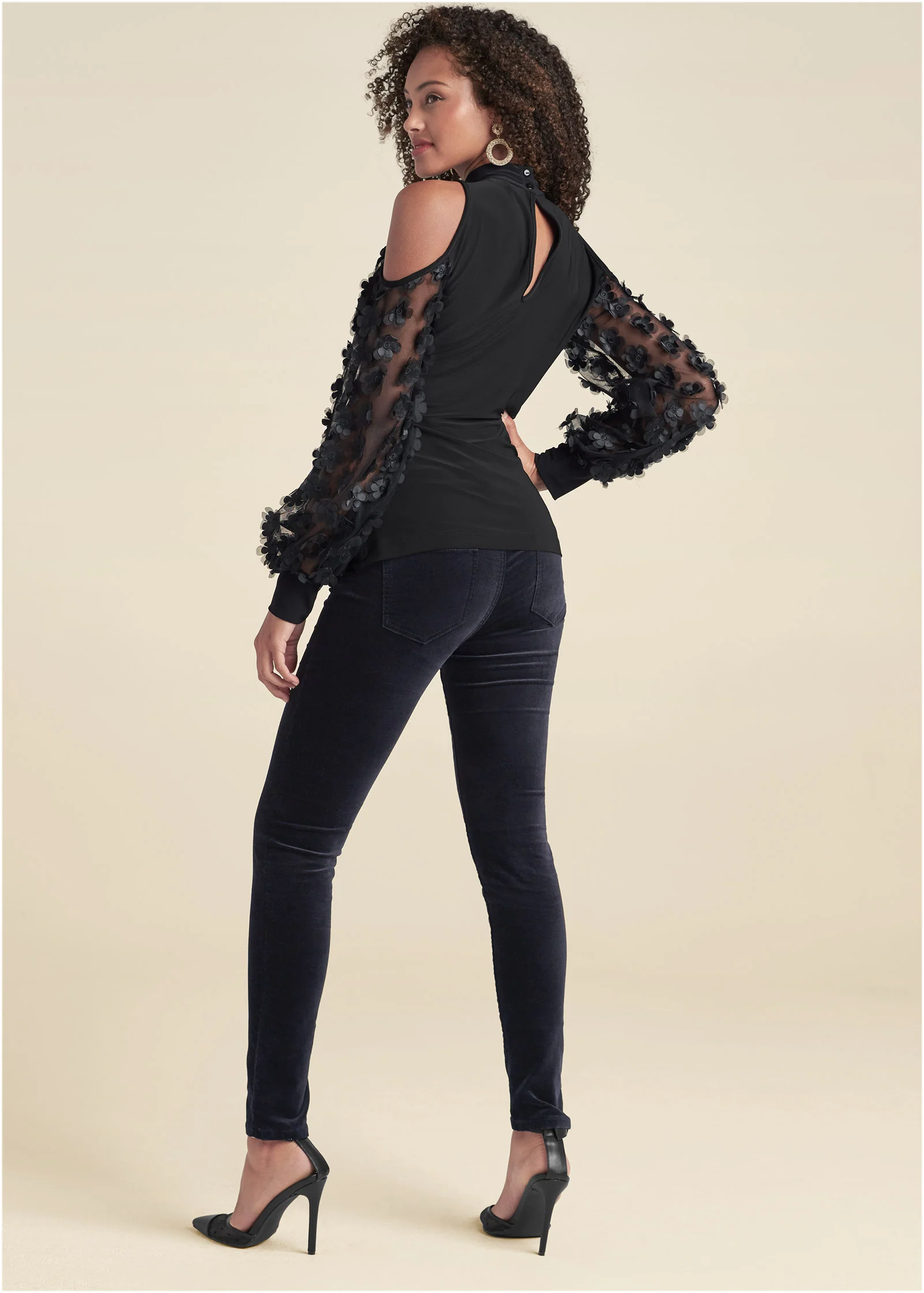 Flower detail surplice top - Black