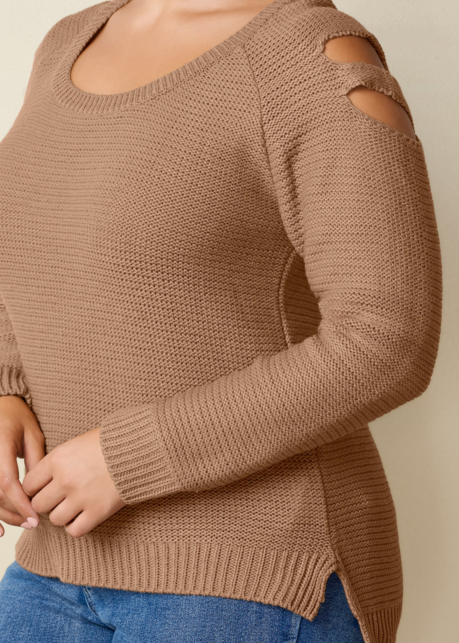 Cutout sleeve sweater - Tan