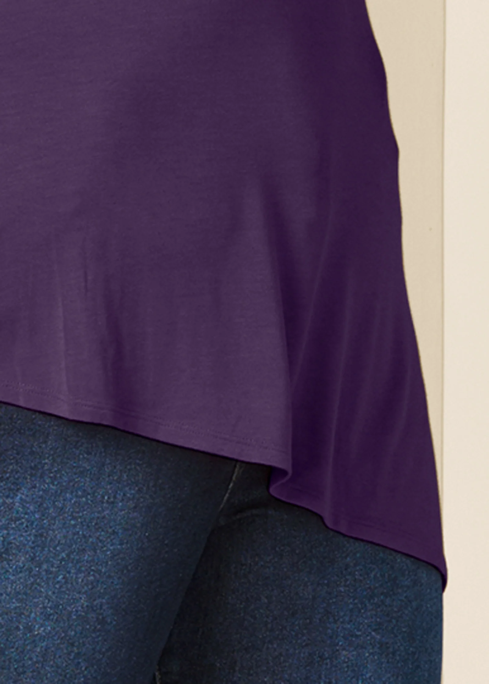 V-neck cold-shoulder top - Dark Purple