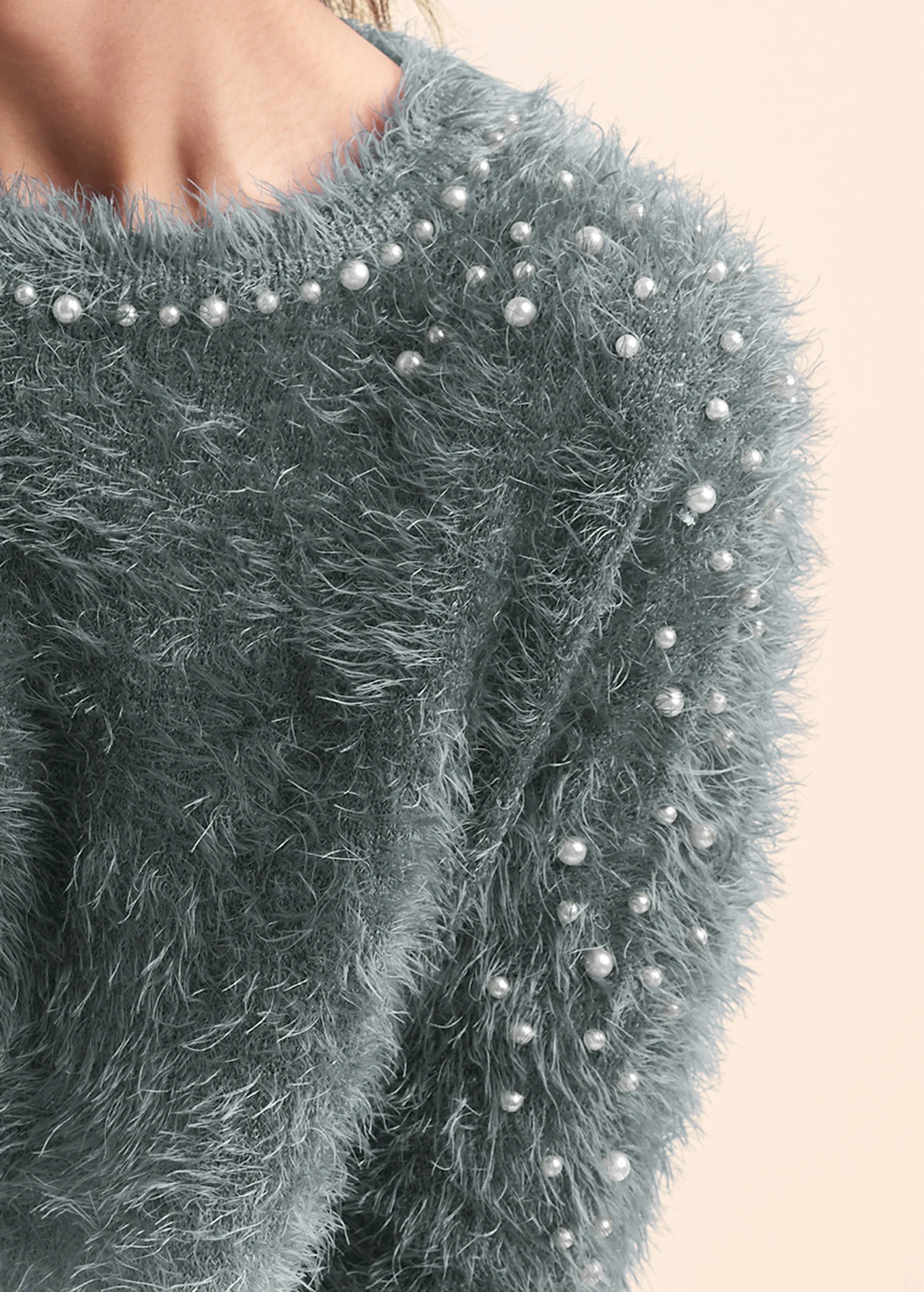 Cozy pearl trim sweater - Grey Multi