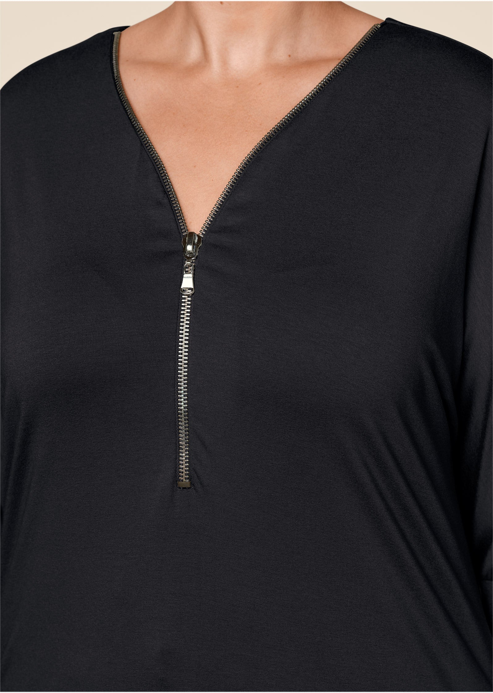 Zip detail top - Black