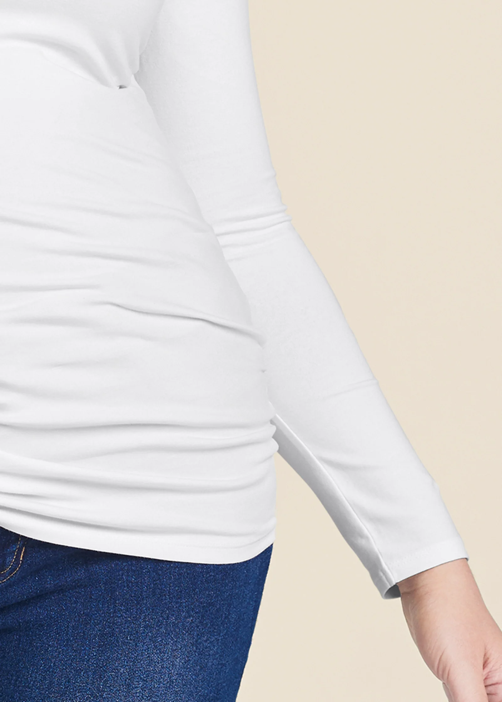 Long sleeve long and lean tee - White