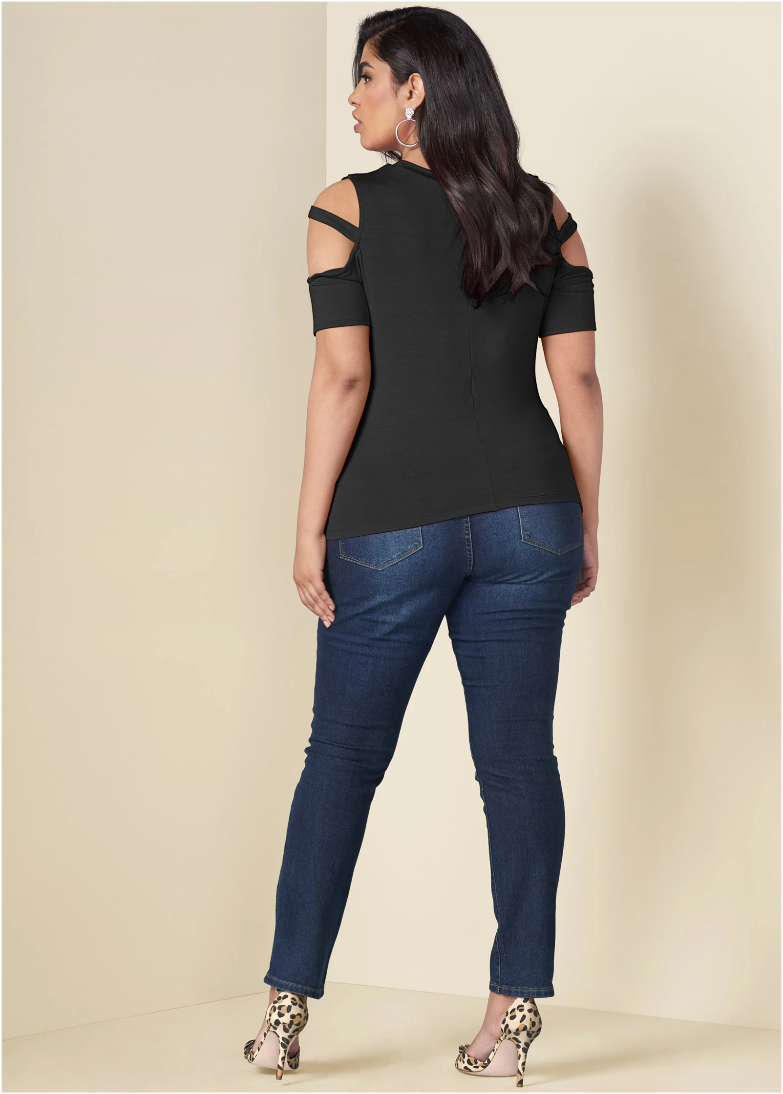 Twisted knot detail top - Black