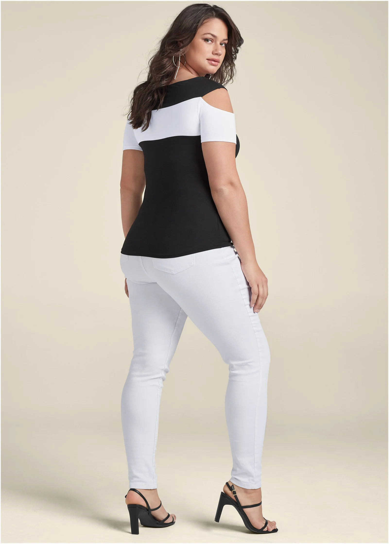 Color block top - Black & White