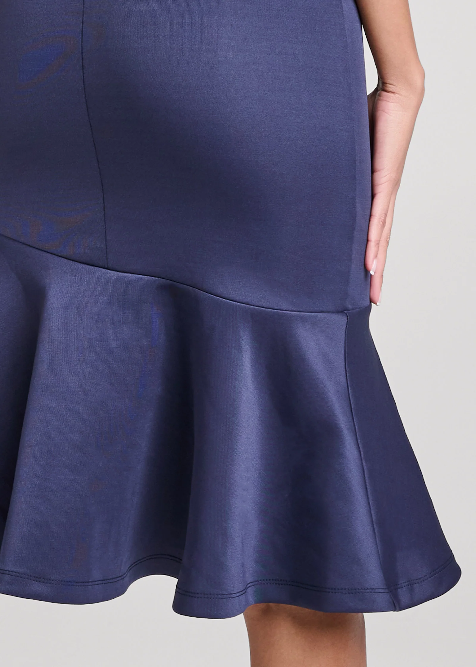 Ruffle trim detail dress - Navy