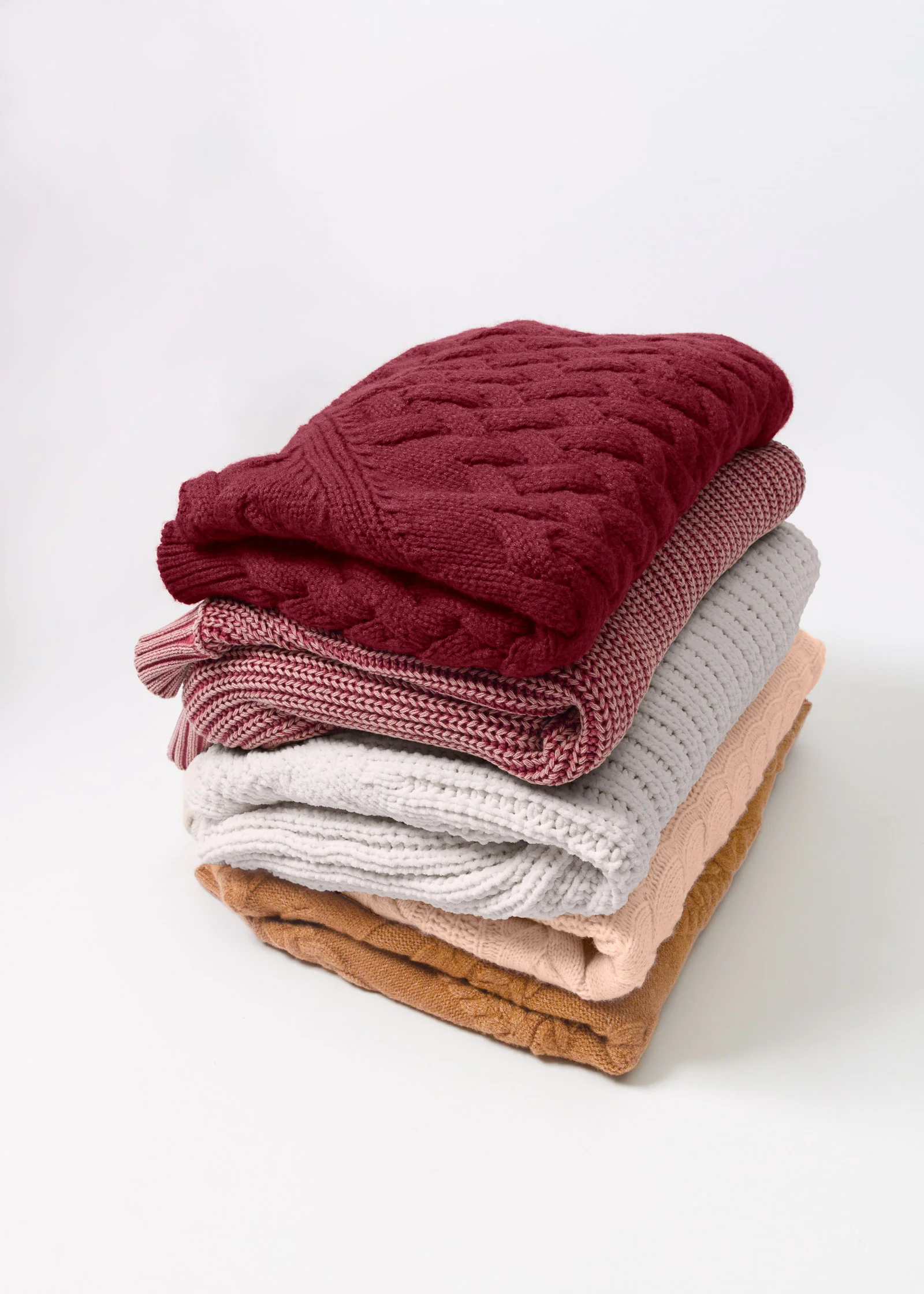 Cold shoulder mock neck sweater - Pink