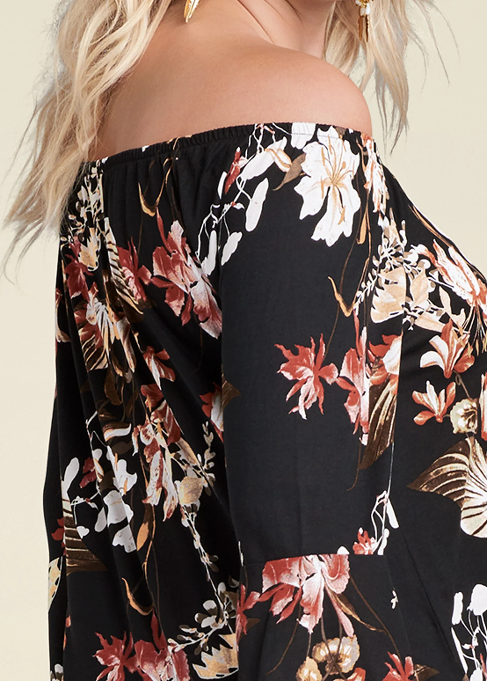 Bell sleeve printed top - Black Multi