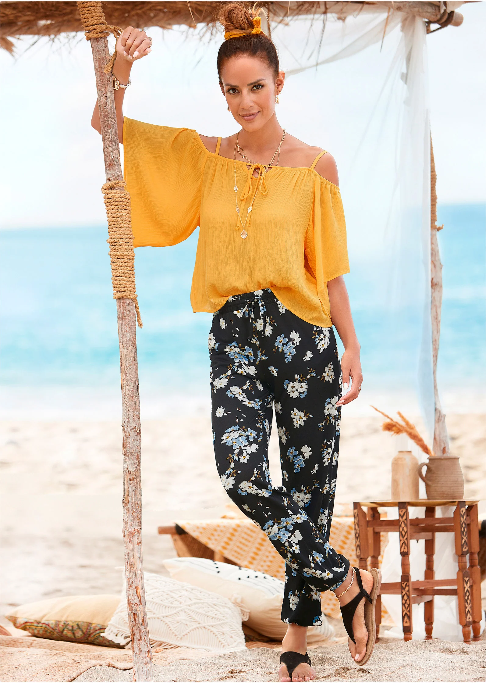 Cold shoulder top  - Yellow