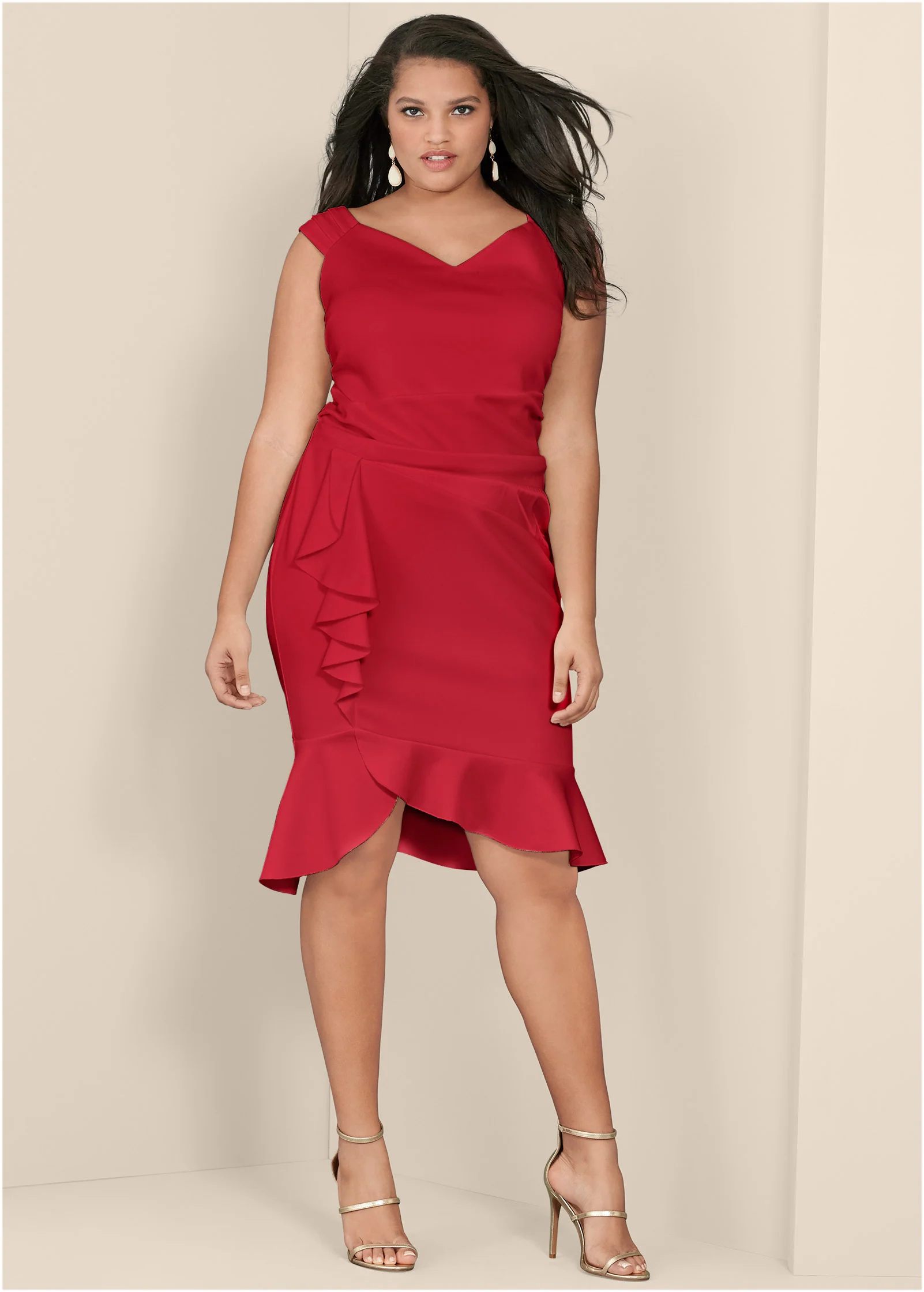 Ruffle Detail Dress - Red