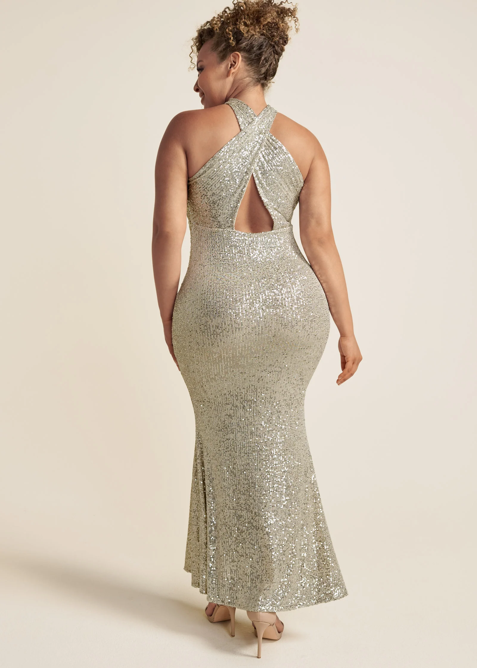 Sequin keyhole gown  - Champagne