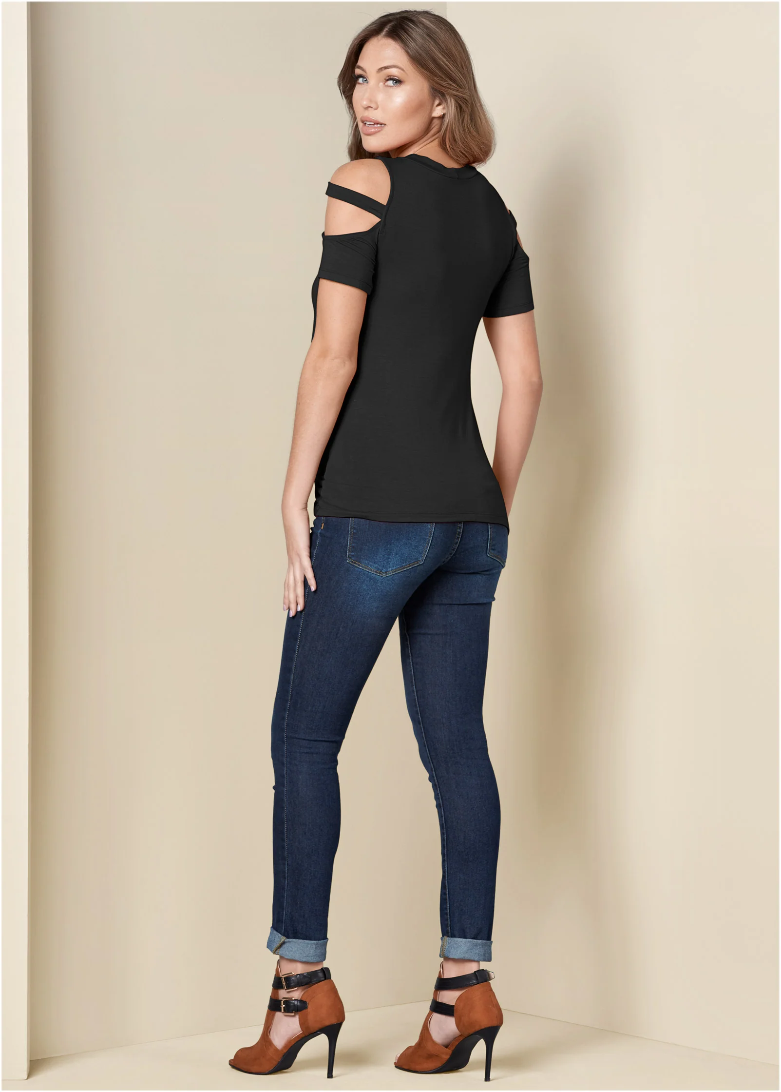 Twisted knot detail top - Black